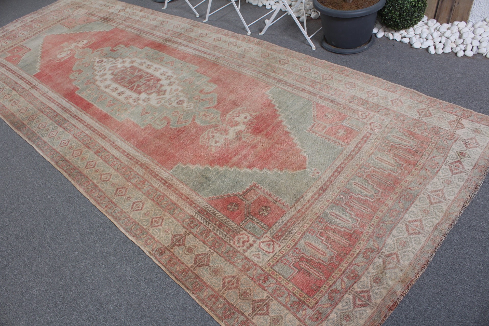 Türk Halıları, Vintage Halı, Anadolu Halıları, Runner Halıları, Kırmızı Yatak Odası Halısı, Mutfak Halıları, 4.8x12.6 ft Runner Halısı, Koridor Halıları, Yer Halısı