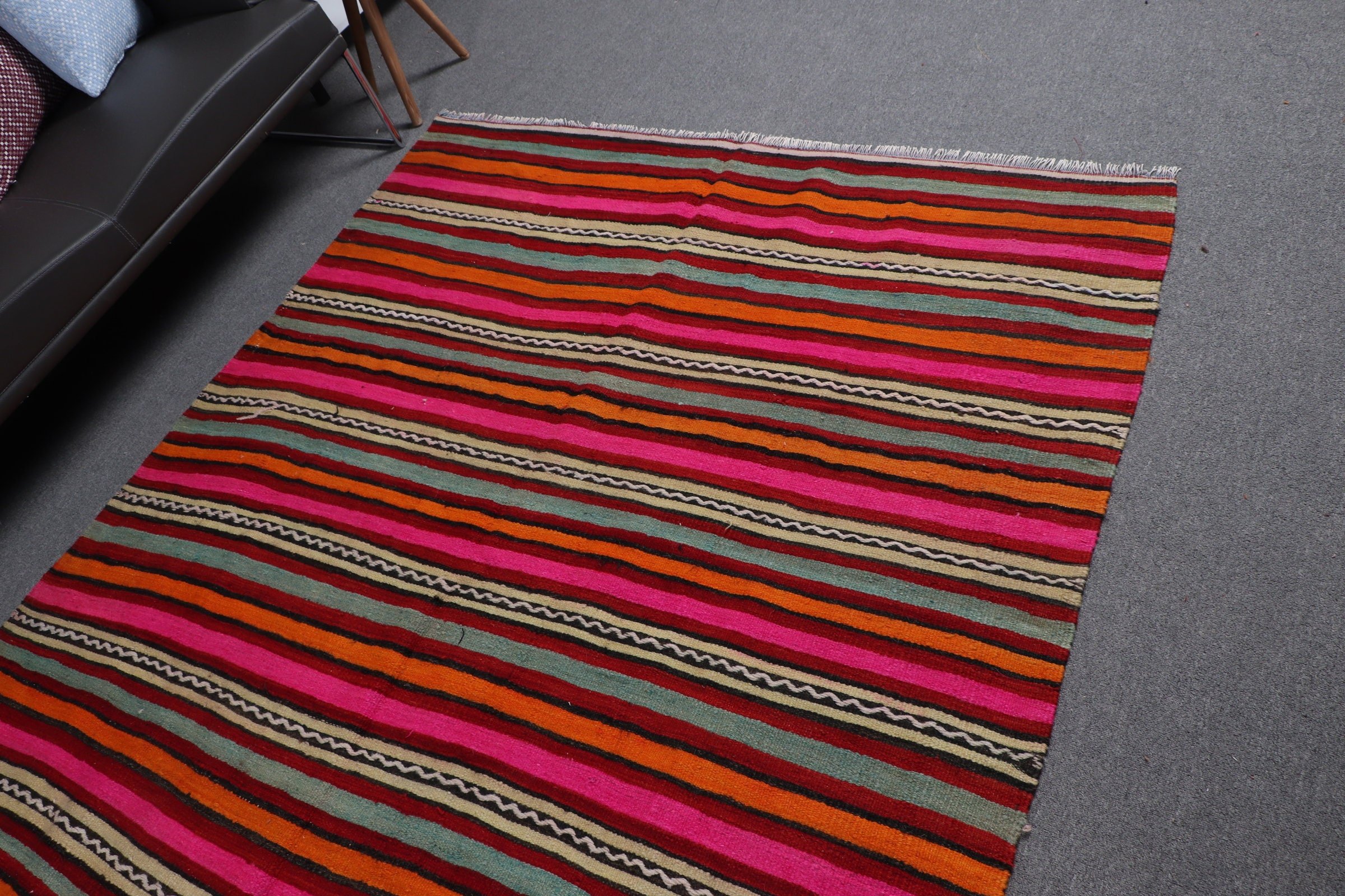 Gökkuşağı Yatak Odası Halısı, Yemek Odası Halısı, Vintage Halılar, Ev Dekorasyonu Halıları, Yer Halıları, Türk Halısı, Mutfak Halıları, Kilim, 5.5x7.1 ft Alan Halısı