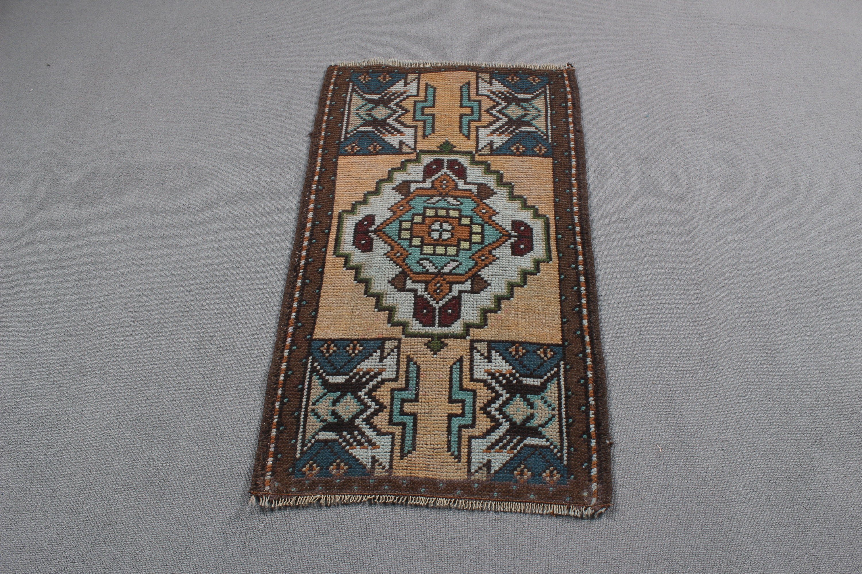 Türk Halısı, Küçük Vintage Halı, Ev Dekorasyonu Halıları, Vintage Halı, Bej El Dokuma Halılar, 1.8x3.1 ft Küçük Halılar, Fas Halıları, Küçük Alan Halısı