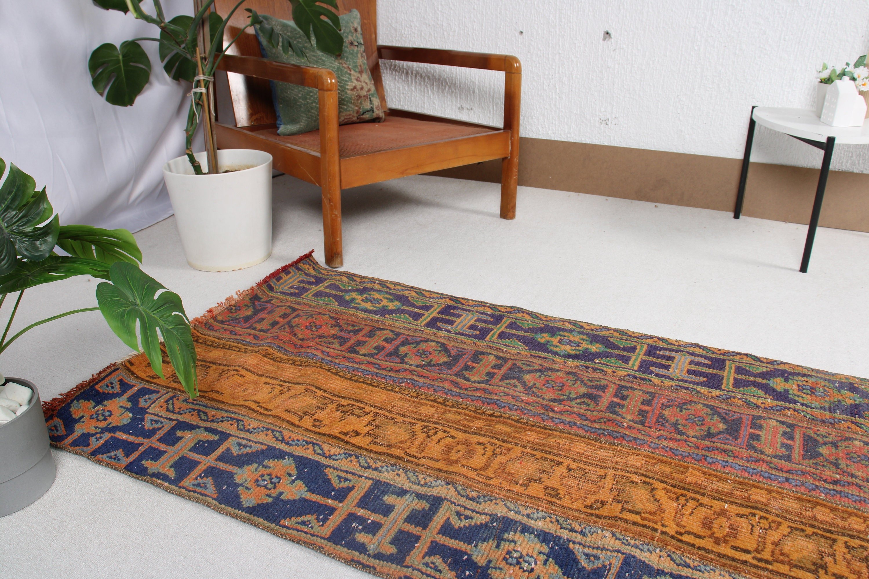 Turuncu Geometrik Halılar, Türk Halıları, 2.7x4.6 ft Küçük Halı, Fas Halıları, Antika Halı, Vintage Halılar, Küçük Vintage Halı, Duvara Asılı Halılar