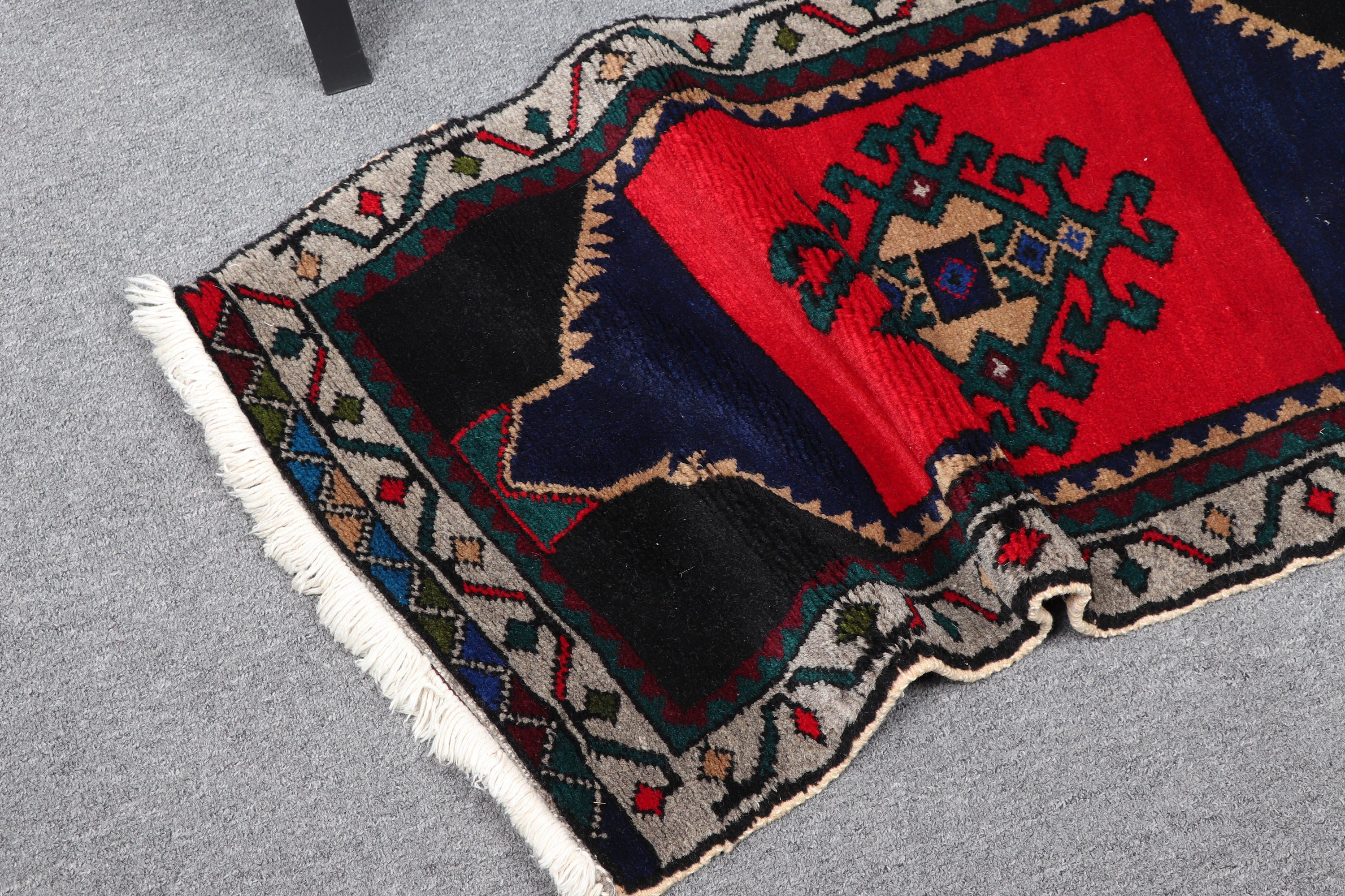 Anadolu Halıları, Banyo Halısı, Siyah Ev Dekorasyonu Halısı, 1.5x3.1 ft Küçük Halı, Soluk Halı, Vintage Halı, Türk Halısı, Yatak Odası Halıları