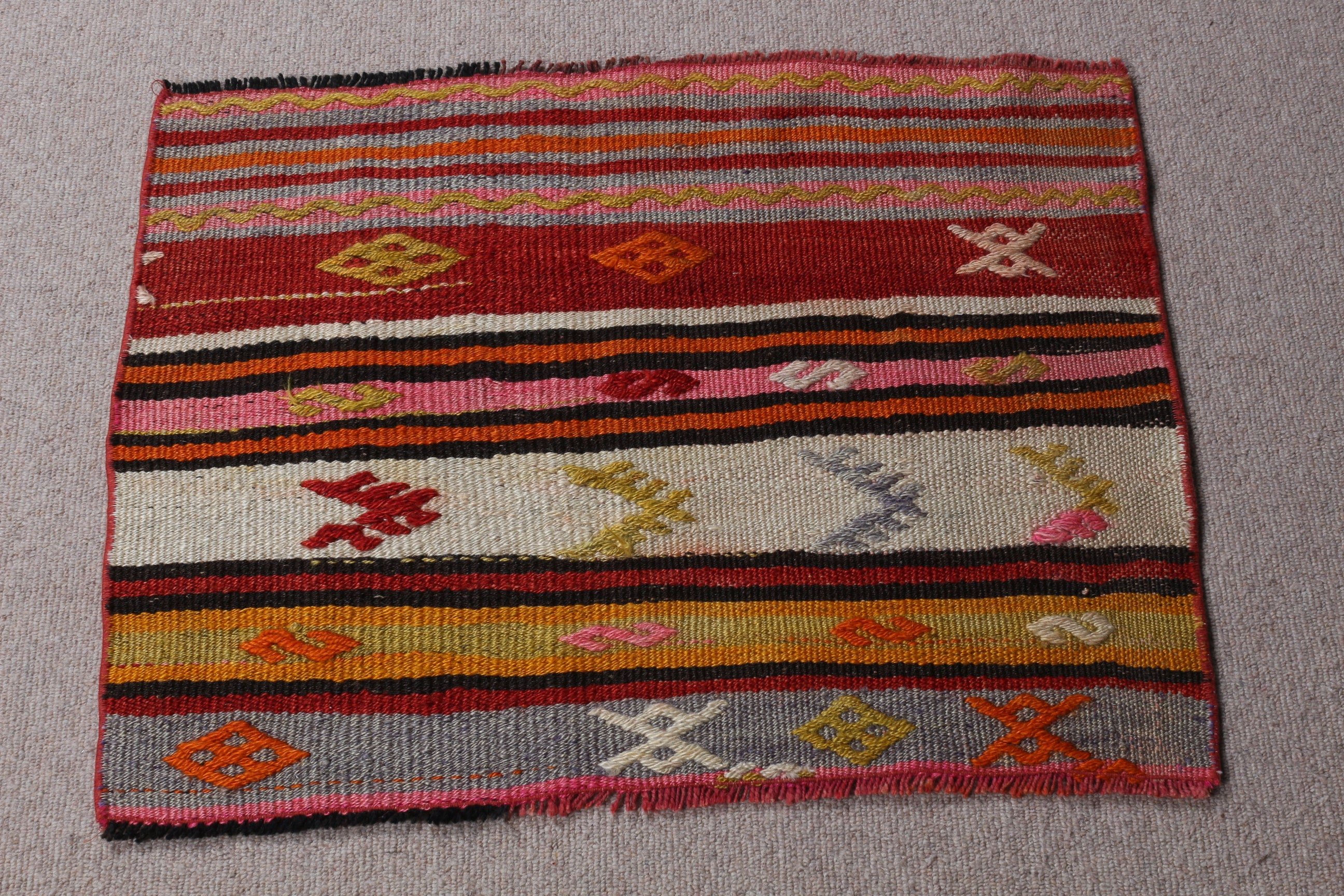 Vintage Rug, Turkish Rugs, Bathroom Rug, Retro Rug, Red Oriental Rug, Anatolian Rug, 2.5x1.9 ft Small Rug, Antique Rug, Nursery Rugs, Kilim