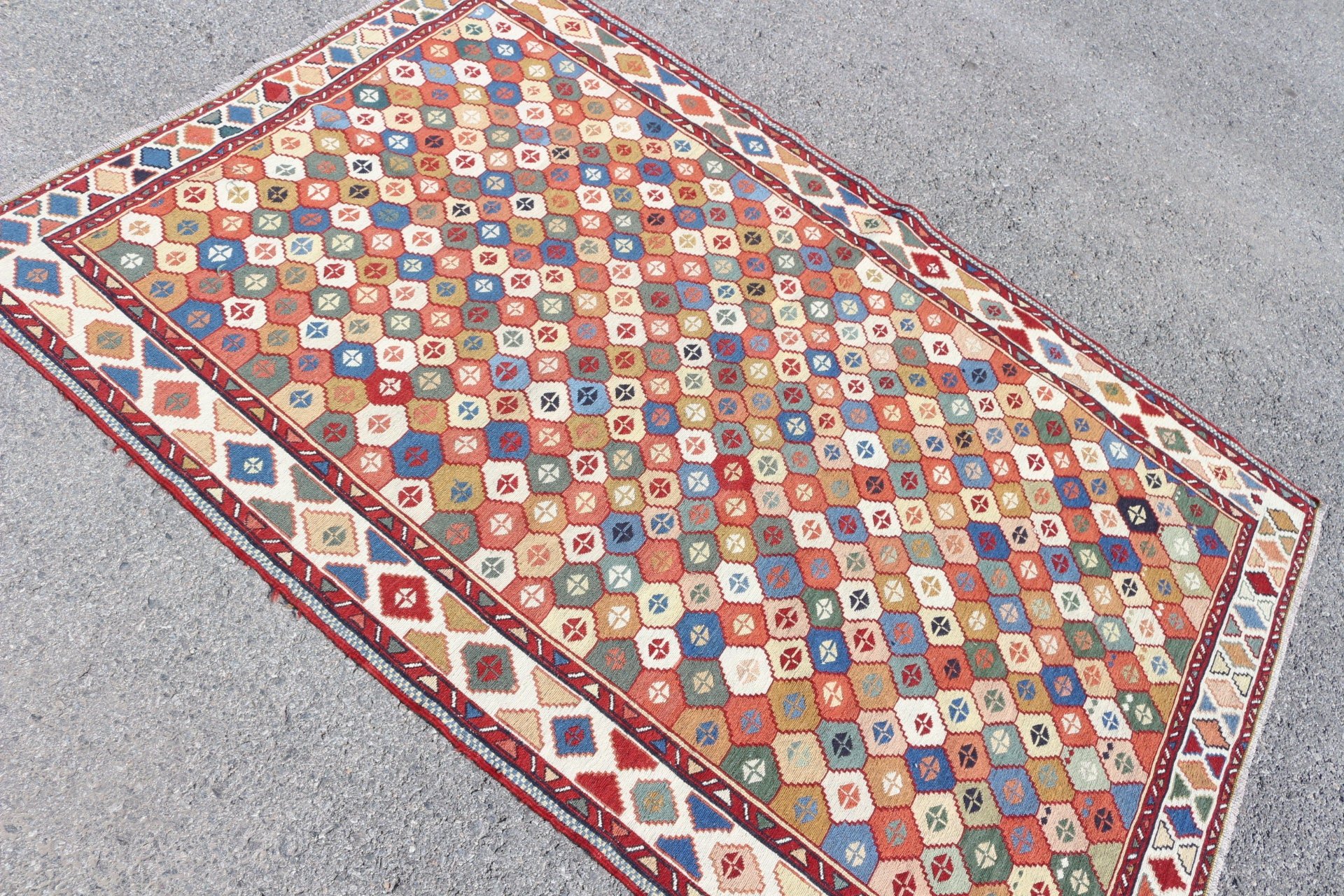 Vintage Halılar, Soğuk Halı, Türk Halıları, 4.1x6.2 ft Alan Halısı, Kilim, Mutfak Halıları, Yemek Odası Halıları, Bej Anadolu Halısı