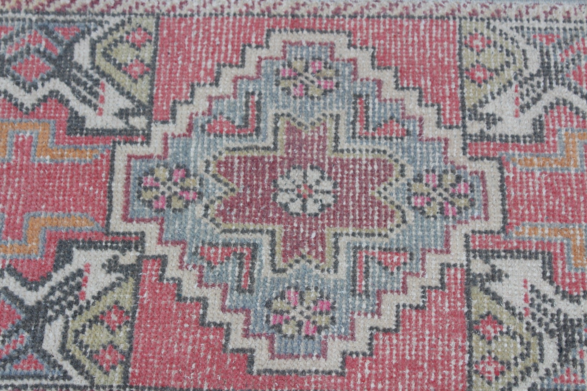 Pembe Oushak Halı, Yatak Odası Halısı, 1.6x3 ft Küçük Halılar, Banyo Halıları, Vintage Halı, Retro Halılar, Oushak Halısı, Banyo Halısı, Türk Halısı