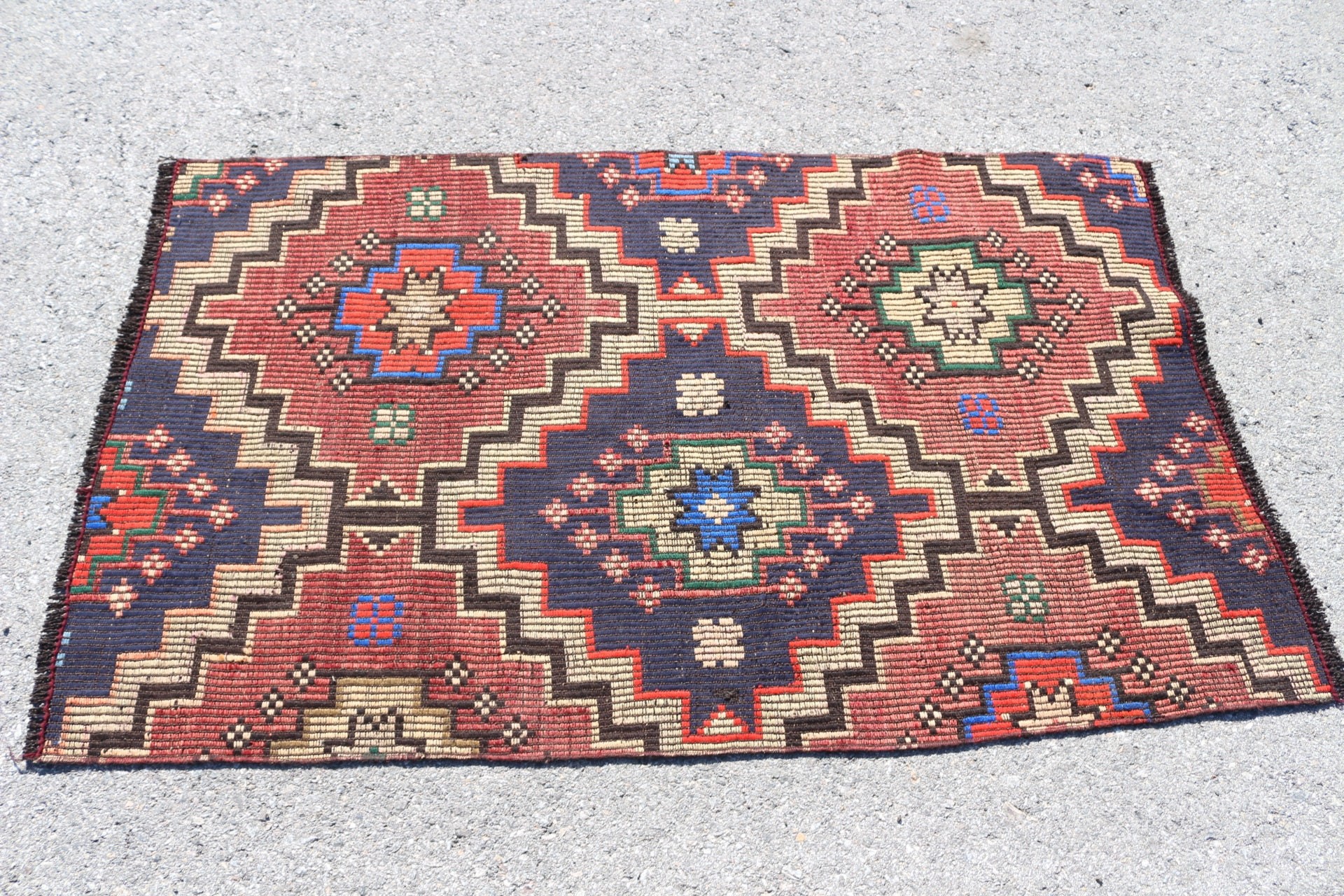 Anadolu Halısı, Kilim, Organik Halılar, Kırmızı 3x4.9 ft Küçük Halı, Yer Halısı, Vintage Halılar, Çocuk Halısı, Türk Halıları, Yatak Odası Halısı