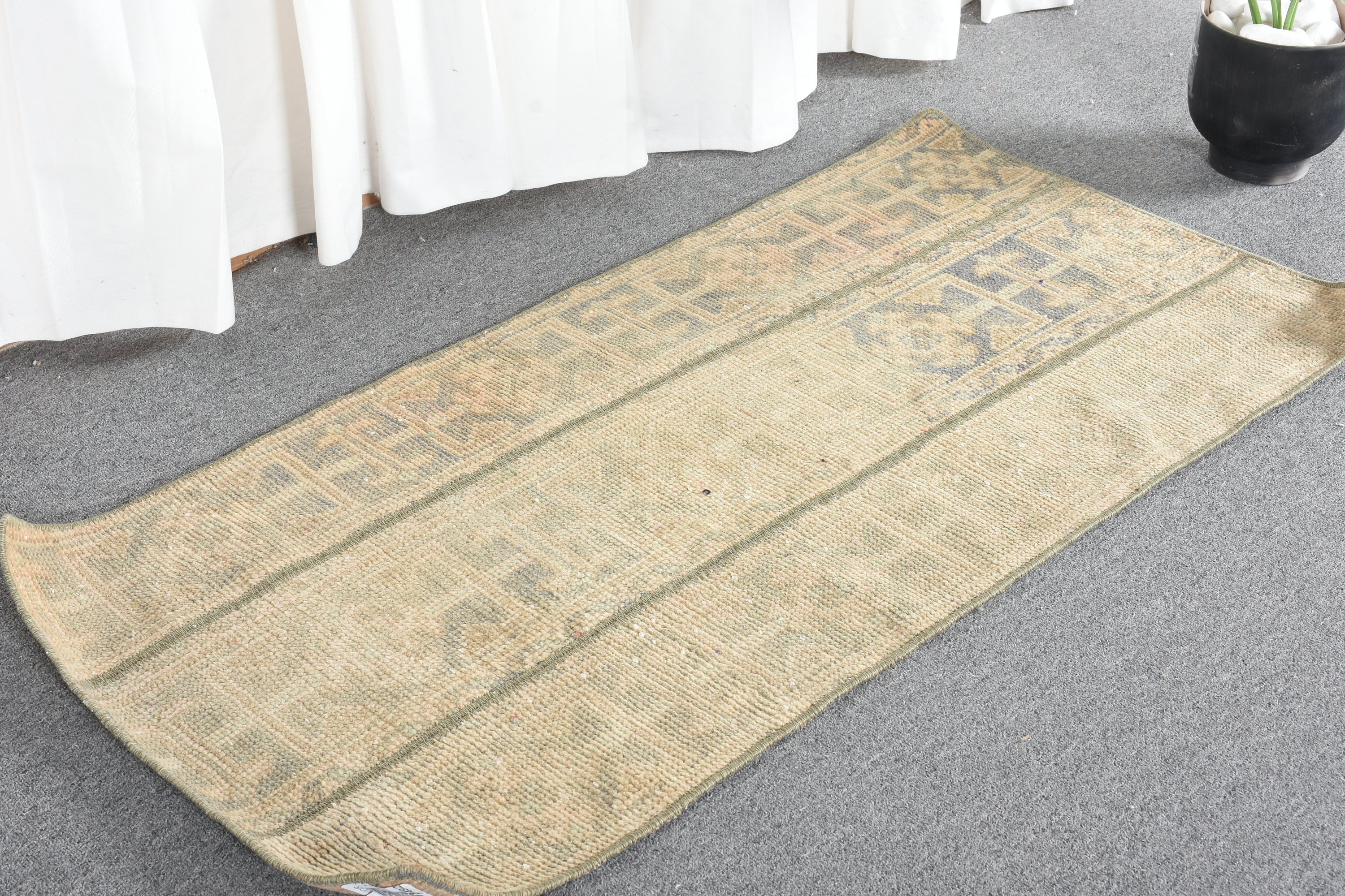 Yeşil 1.8x3.9 ft Küçük Halı, Banyo Halısı, Vintage Halı, Türk Halısı, Giriş Halıları, Fas Halısı, Anadolu Halısı, Retro Halı