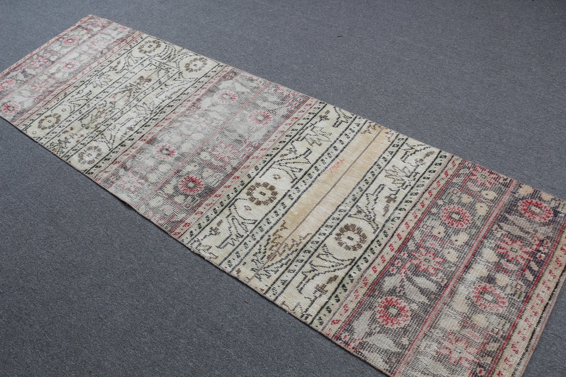 2.6x8.4 ft Runner Rug, Beige Moroccan Rug, Turkish Rug, Bedroom Rug, Rugs for Stair, Oushak Rug, Office Rugs, Hallway Rug, Vintage Rug