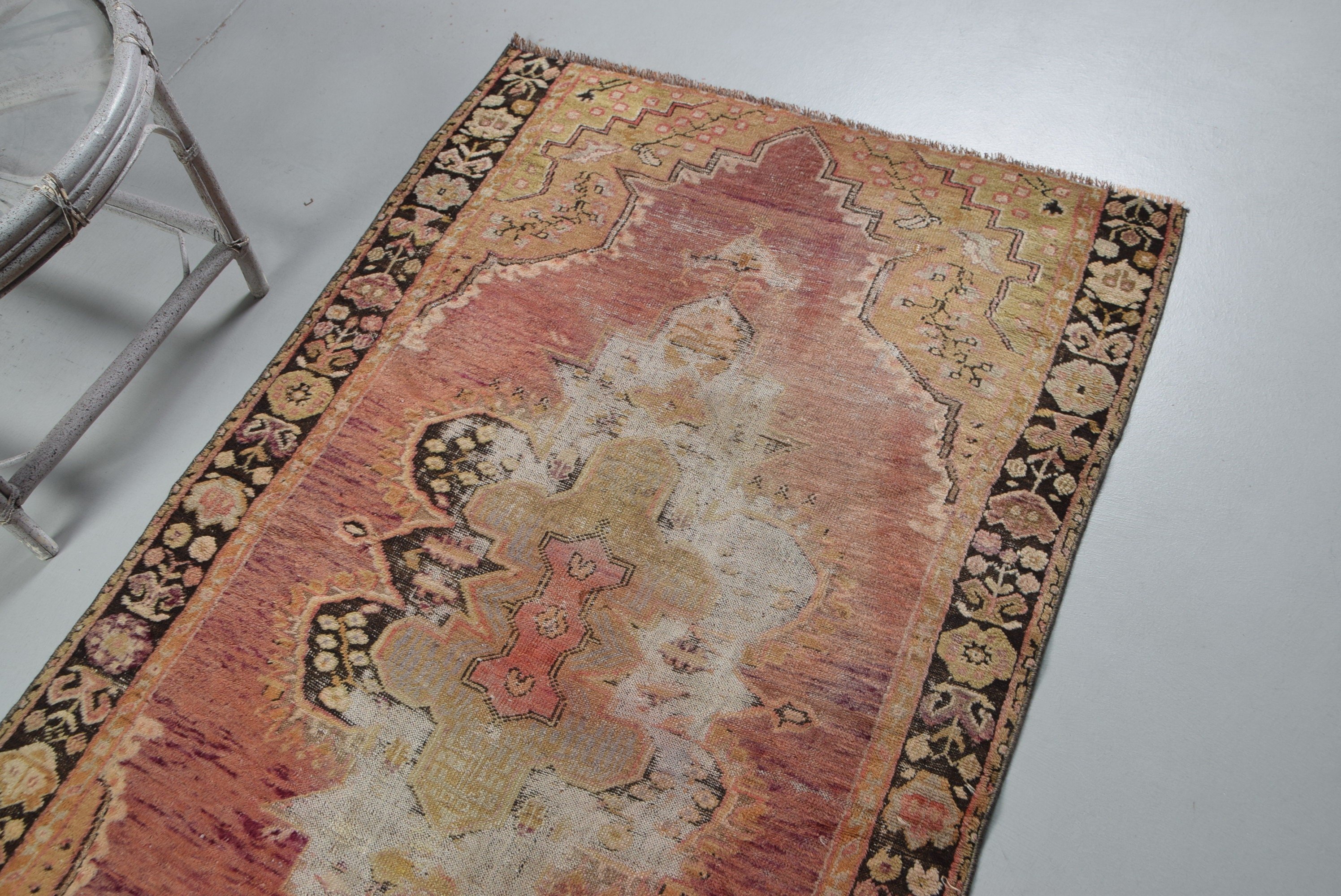 Red Oushak Rug, Kitchen Rugs, Anatolian Rug, Vintage Rug, Oushak Rug, 3.6x6 ft Accent Rug, Rugs for Bedroom, Bedroom Rugs, Turkish Rugs