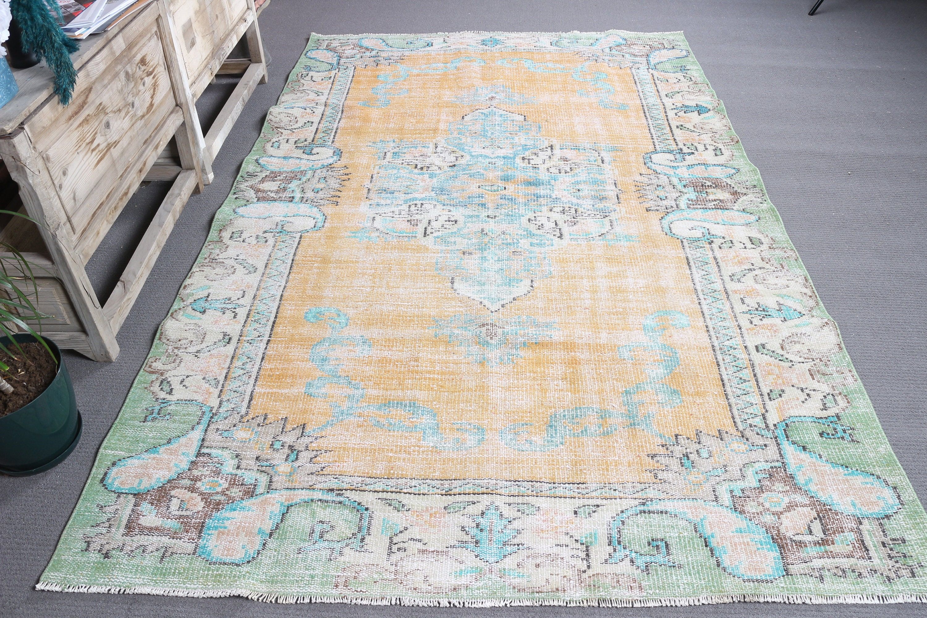 Living Room Rug, Turkish Rug, Home Decor Rug, Antique Rugs, 5.5x8.5 ft Large Rug, Salon Rug, Vintage Rug, Old Rugs, Orange Antique Rug