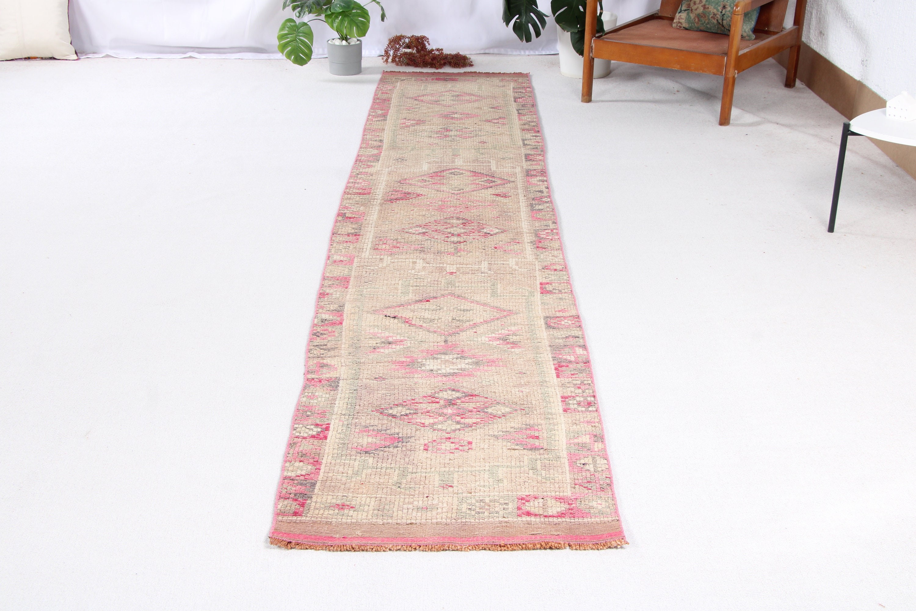 Vintage Halı, Etnik Halı, Türk Halıları, 2.3x12.5 ft Runner Halısı, Beni Ourain Runner Halıları, Kahverengi Oushak Halıları, Havalı Halı, Geometrik Halılar