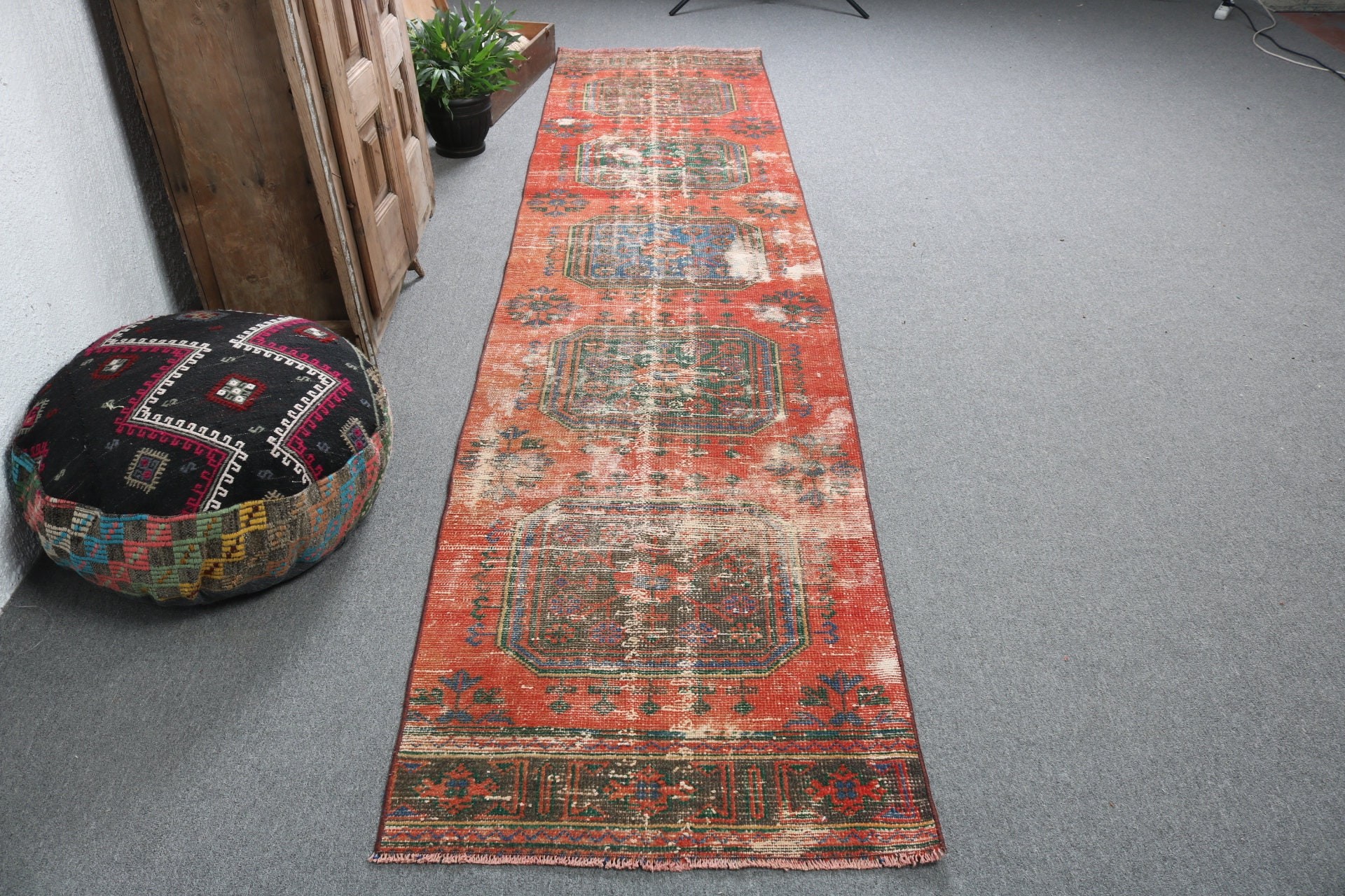 Türk Halısı, Koridor Halıları, Merdiven Halıları, Havalı Halı, Kırmızı Boho Halıları, 2,5x11,5 ft Koşucu Halısı, Koridor Halıları, Vintage Halılar