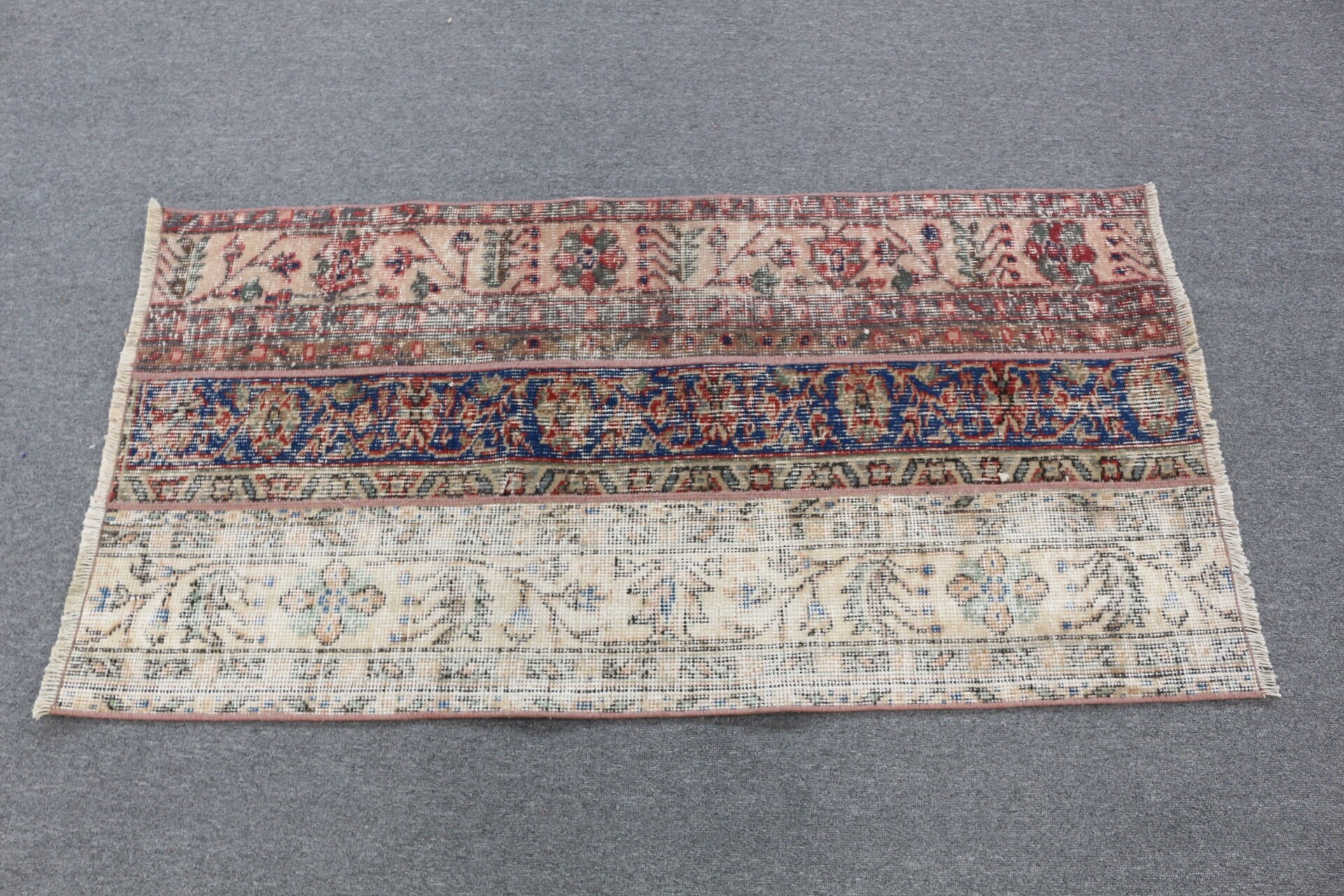 Vintage Rug, Rugs for Bath, Beige Bedroom Rugs, Old Rug, Bathroom Rugs, Kitchen Rug, 2.3x4.5 ft Small Rugs, Turkish Rug, Oushak Rugs