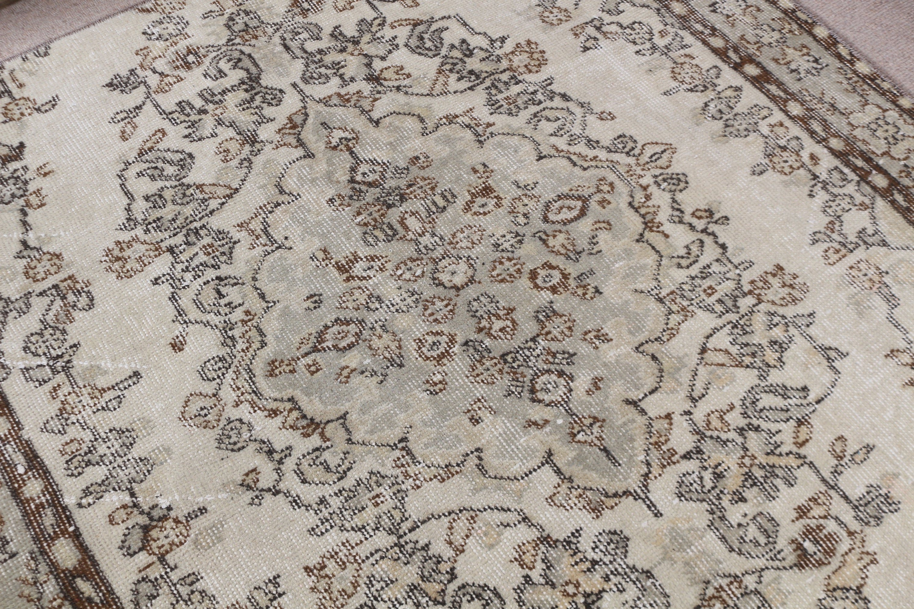 Bej El Dokuma Halı, Türk Halısı, Ofis Halısı, 3.6x6.2 ft Accent Halı, Vintage Halılar, Yün Halı, Boho Halılar, Yatak Odası Halıları, Giriş Halısı