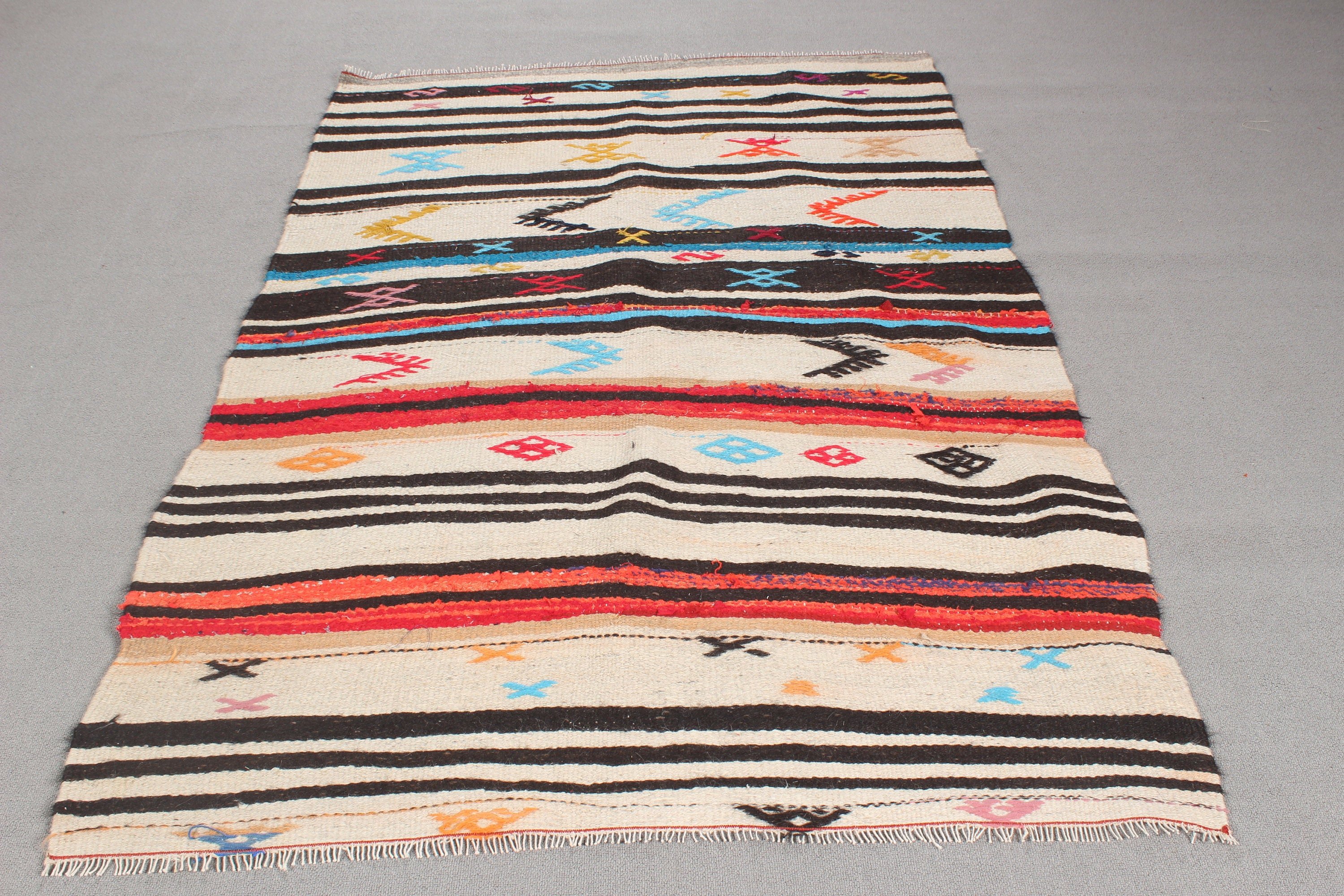 Bej Yer Halısı, Vintage Halı, Açıklama Halıları, Türk Halıları, Çocuk Halısı, Geometrik Halı, Mutfak Halıları, Boho Halısı, 4.3x6.1 ft Alan Halıları, Kilim