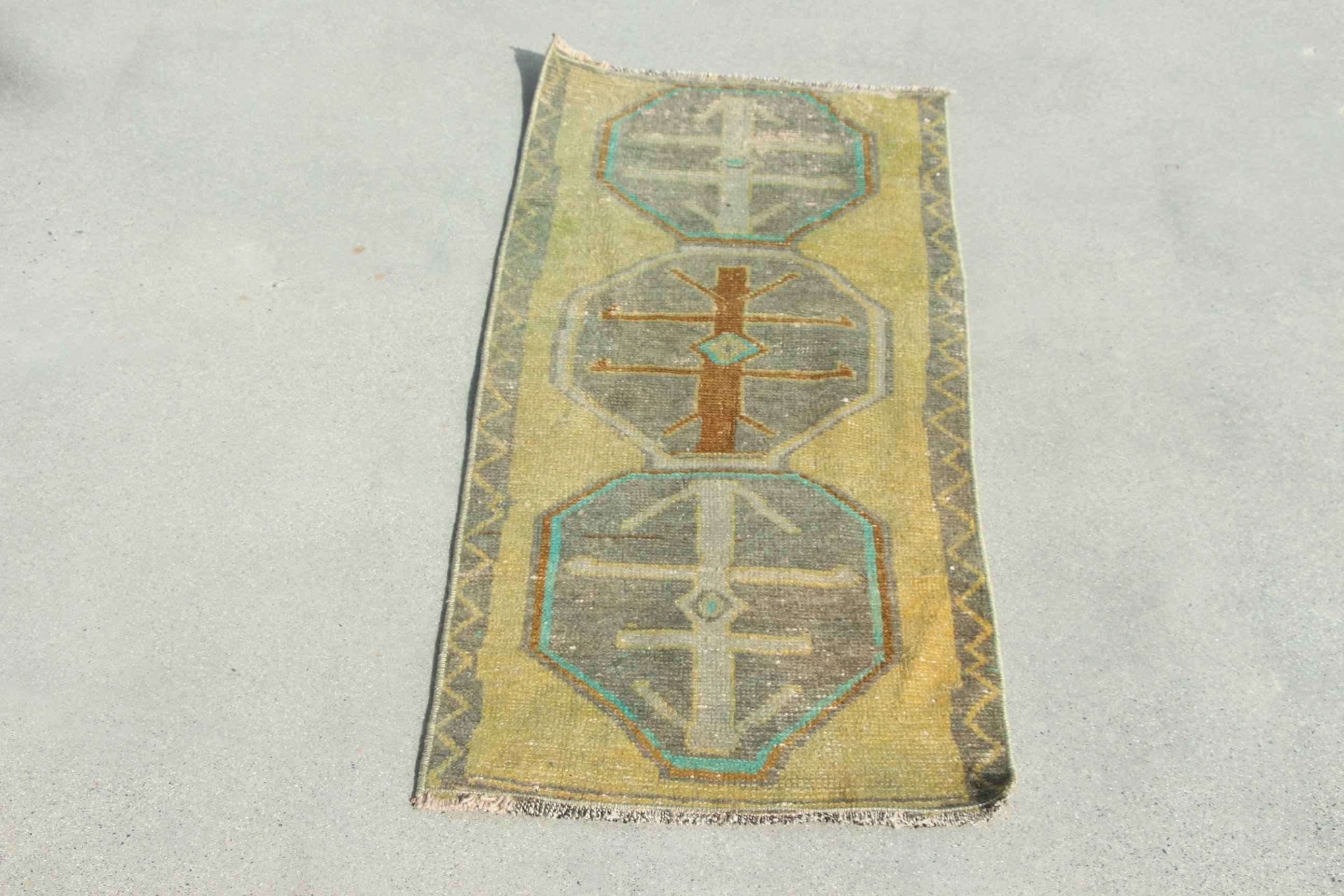 Green Luxury Rug, Bedroom Rugs, 1.5x3.4 ft Small Rug, Vintage Rugs, Moroccan Rugs, Car Mat Rugs, Modern Rug, Traditional Rug, Turkish Rug