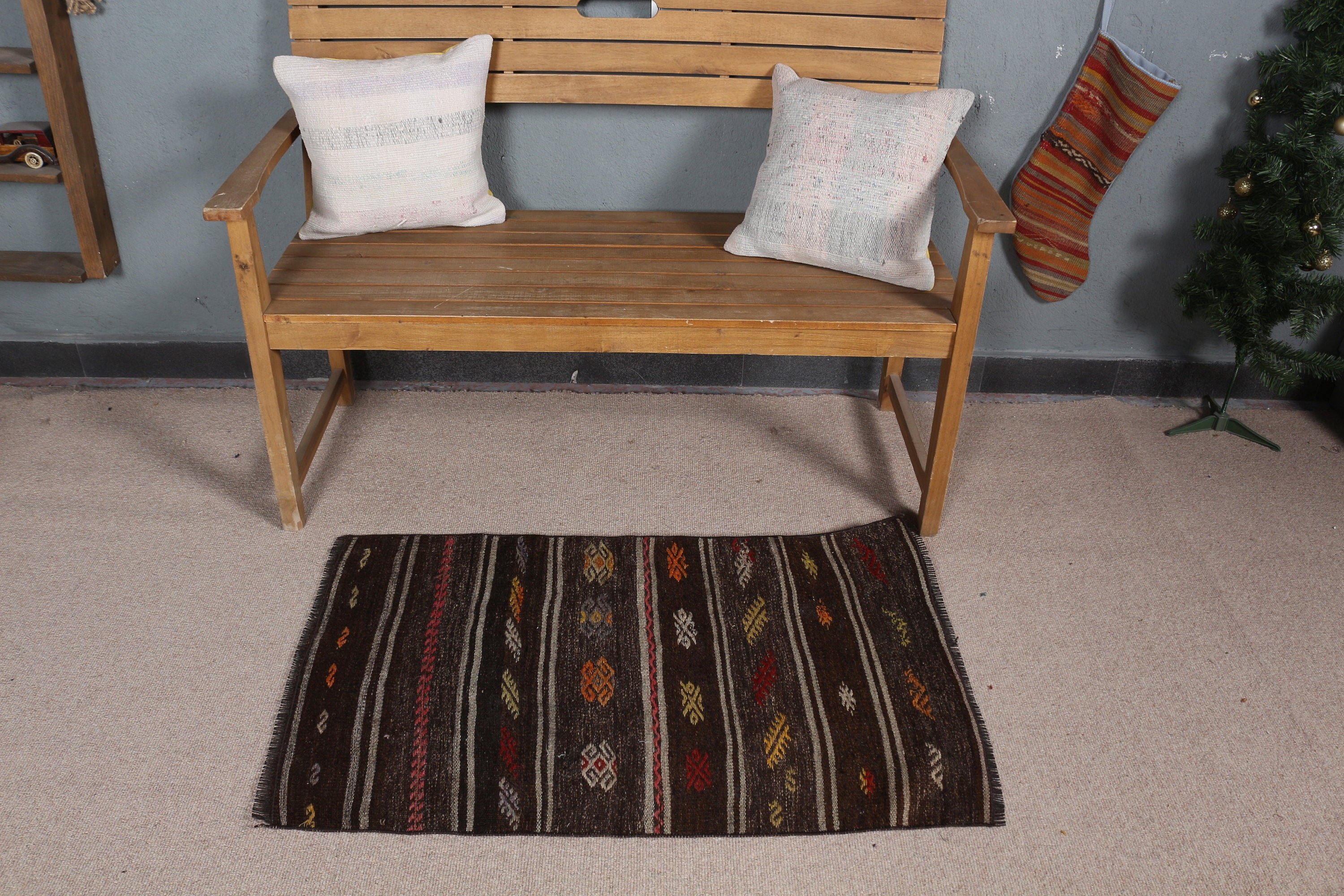 Kahverengi Yatak Odası Halısı, Kilim, 2.2x3.5 ft Küçük Halı, Giriş Halıları, Kapı Paspası Halısı, Türk Halısı, Yer Halıları, Vintage Halılar, Sanat Halısı