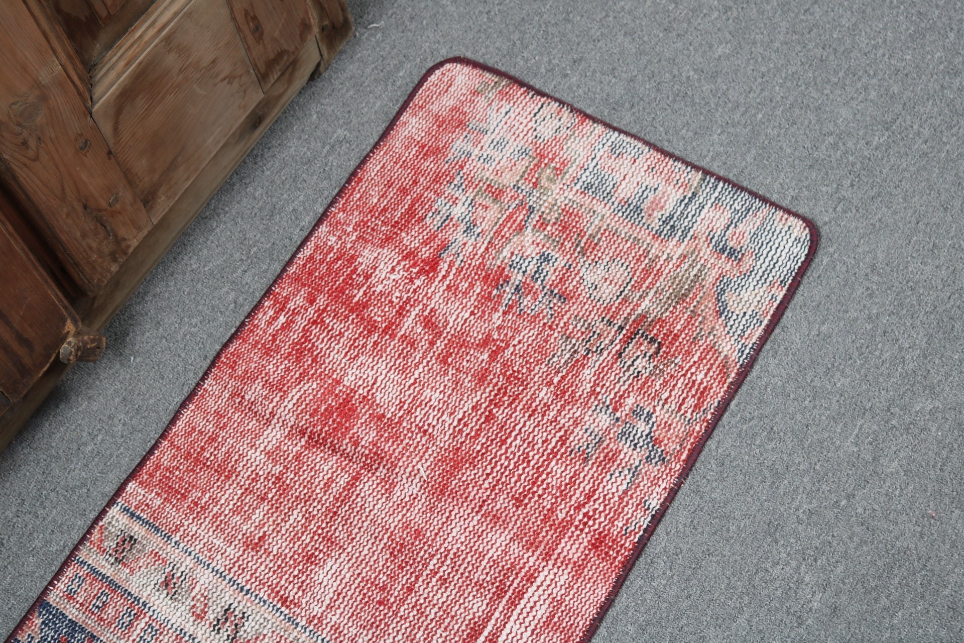 Small Vintage Rug, Anatolian Rug, Turkish Rug, Turkey Rugs, Red Bedroom Rug, Vintage Rug, Cool Rugs, 1.4x2.9 ft Small Rug, Nursery Rug