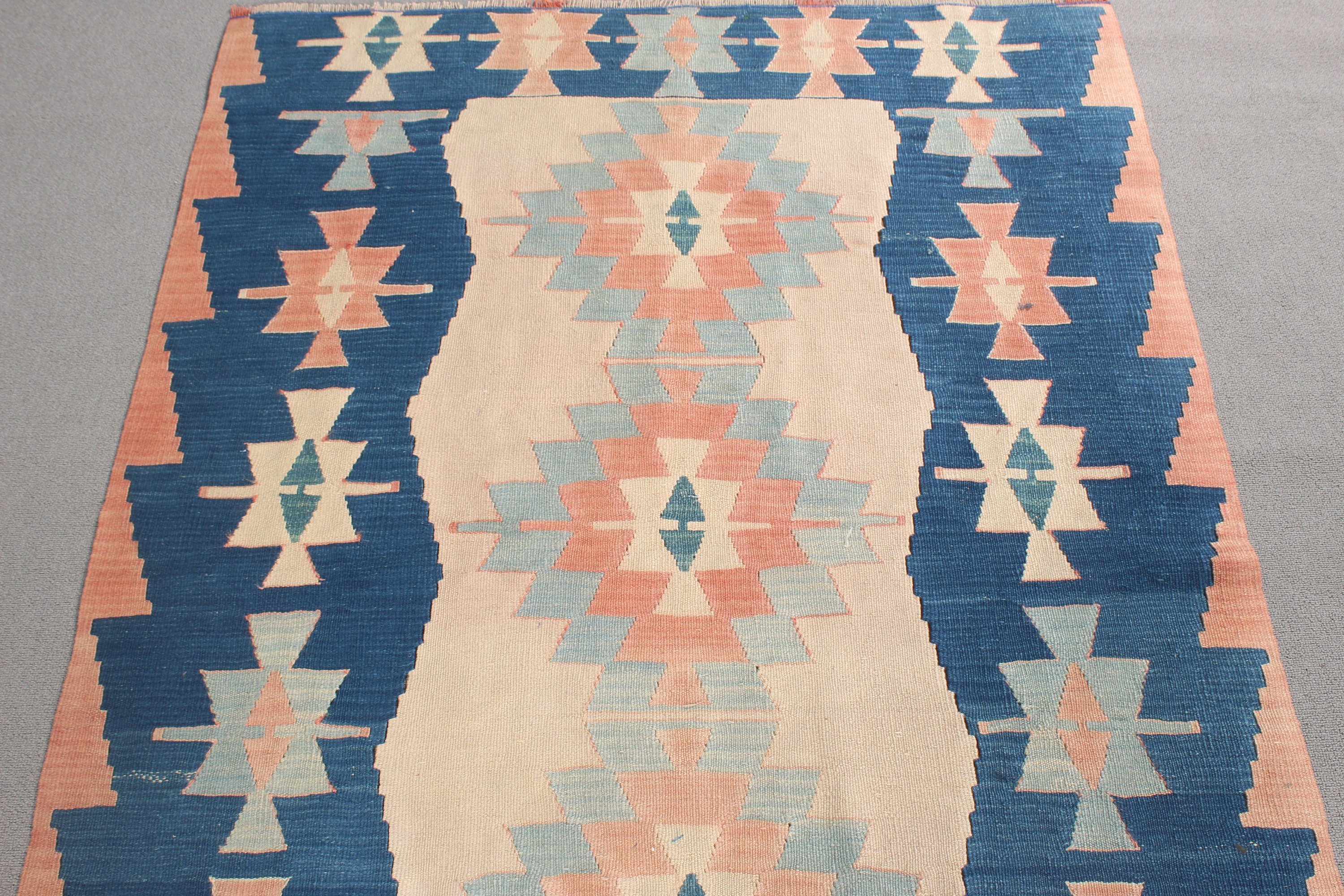 Açıklama Kilim, Yün Halı, Yer Halıları, Türk Halısı, Kilim, Vintage Vurgulu Halı, Bej Oryantal Halı, Vintage Halılar, 3,7x5,2 ft Vurgulu Halılar