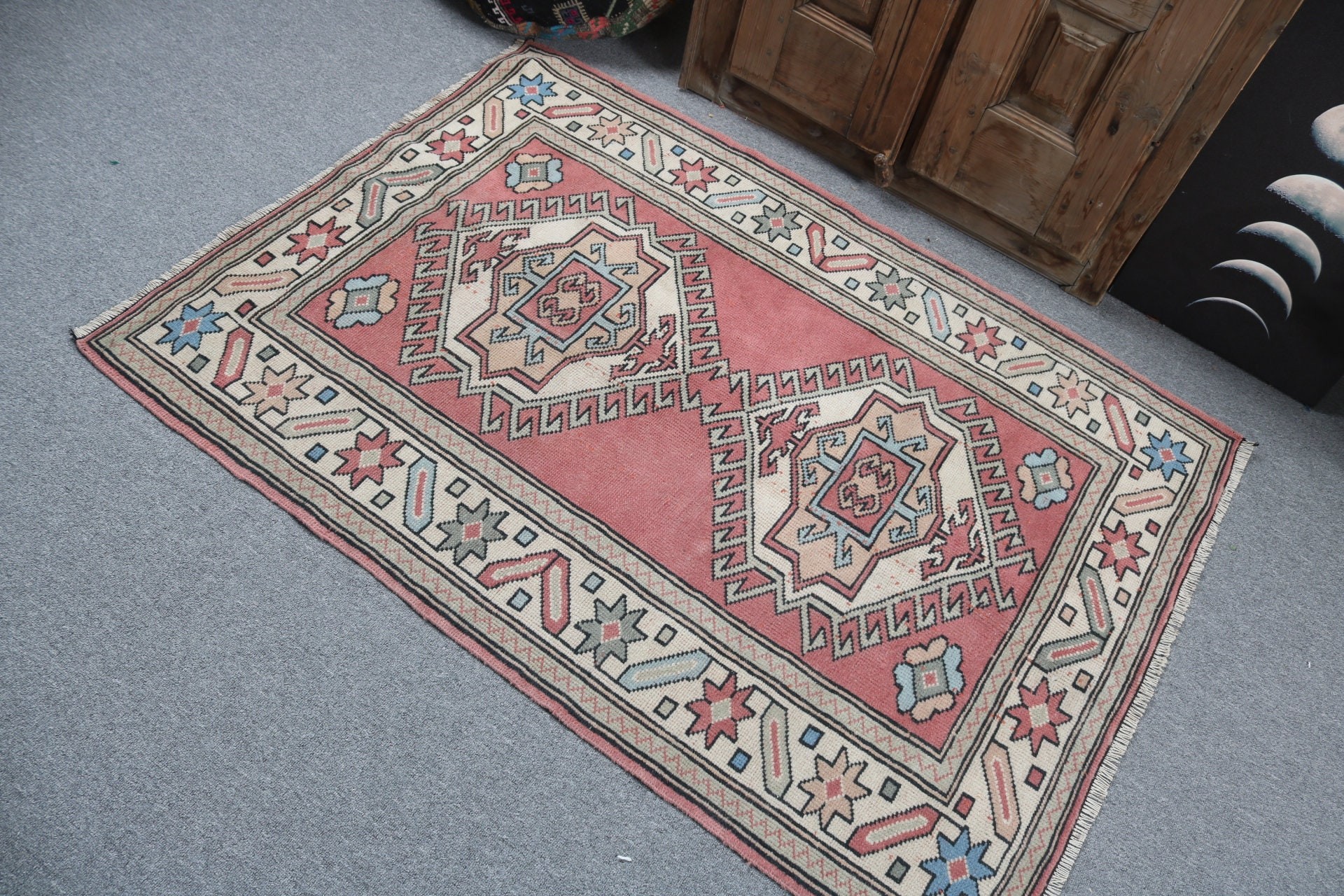 Vintage Halılar, Geometrik Halı, Pembe 3.4x4.7 ft Accent Halı, Türk Halısı, Dış Mekan Halısı, Mutfak Halısı, Dekoratif Halılar, Antika Halı