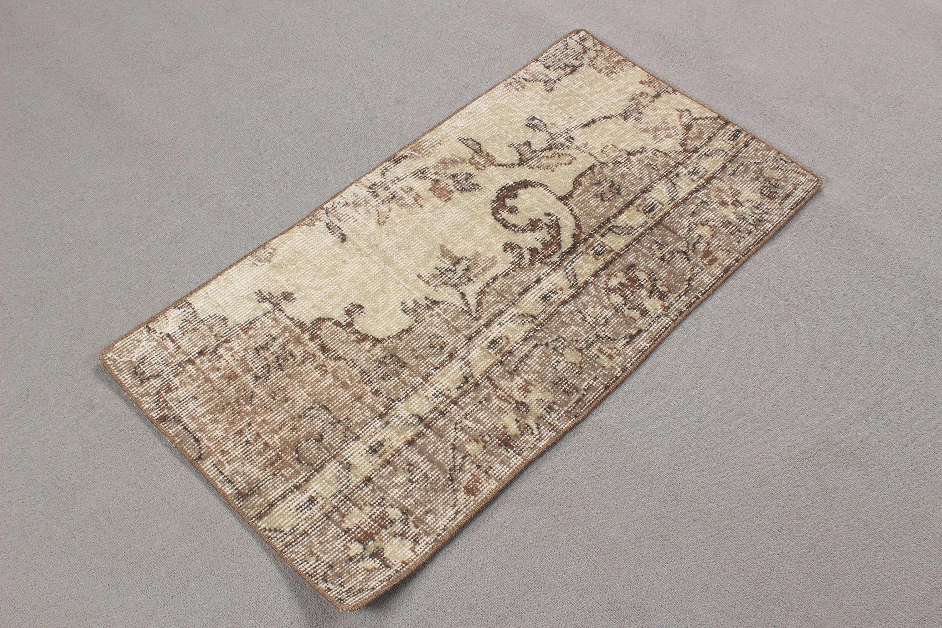 Bathroom Rug, Modern Rug, 1.7x3.2 ft Small Rug, Wall Hanging Rug, Vintage Rug, Turkish Rug, Neutral Rugs, Beige Oriental Rug