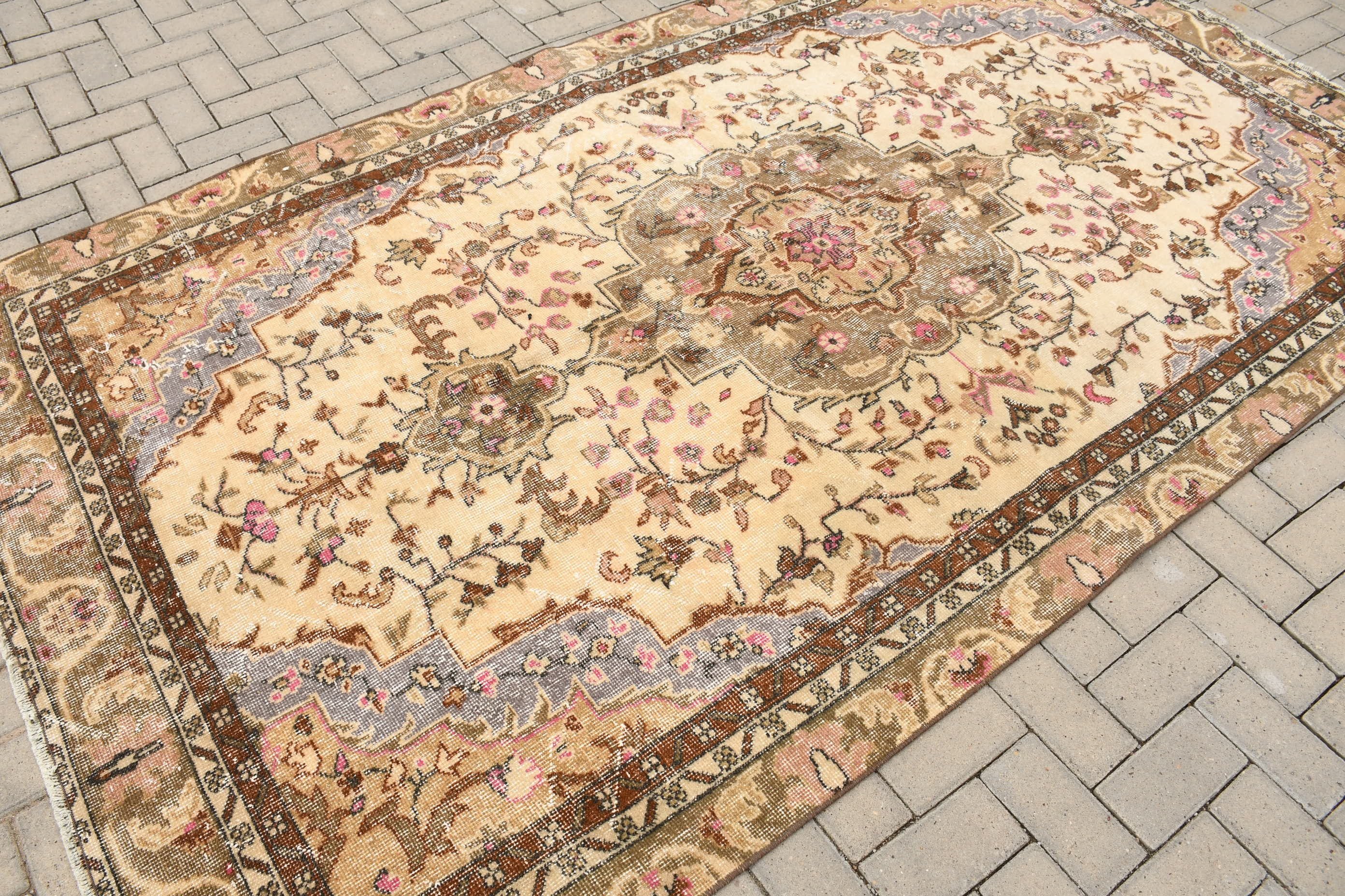 Vintage Rug, 5.2x9.3 ft Large Rugs, Turkish Rug, Home Decor Rug, Anatolian Rug, Dining Room Rug, Beige Bedroom Rugs, Rugs for Living Room