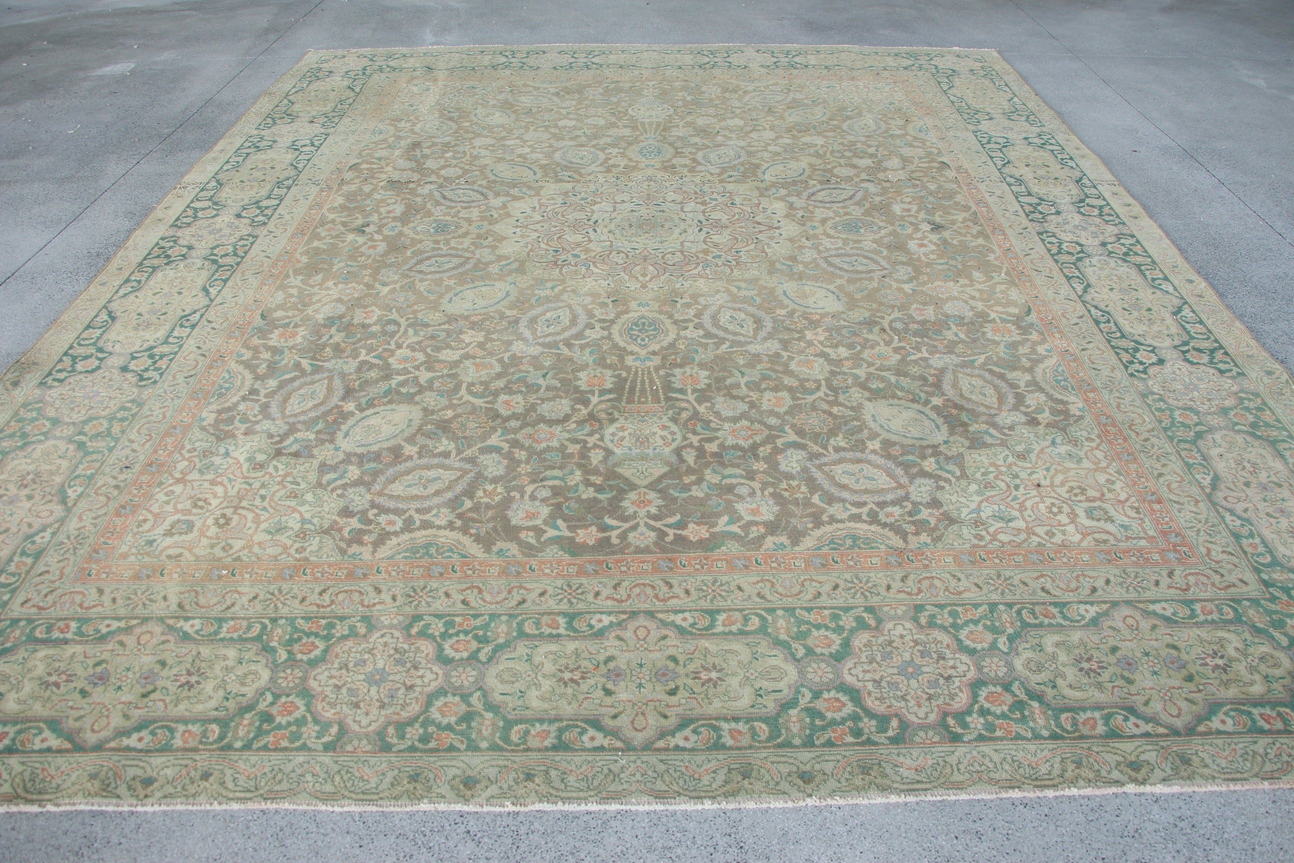 Green Bedroom Rug, Vintage Rugs, Boho Rug, Turkish Rugs, Oriental Rug, Dining Room Rugs, Floor Rug, 10.1x12.9 ft Oversize Rug, Saloon Rug