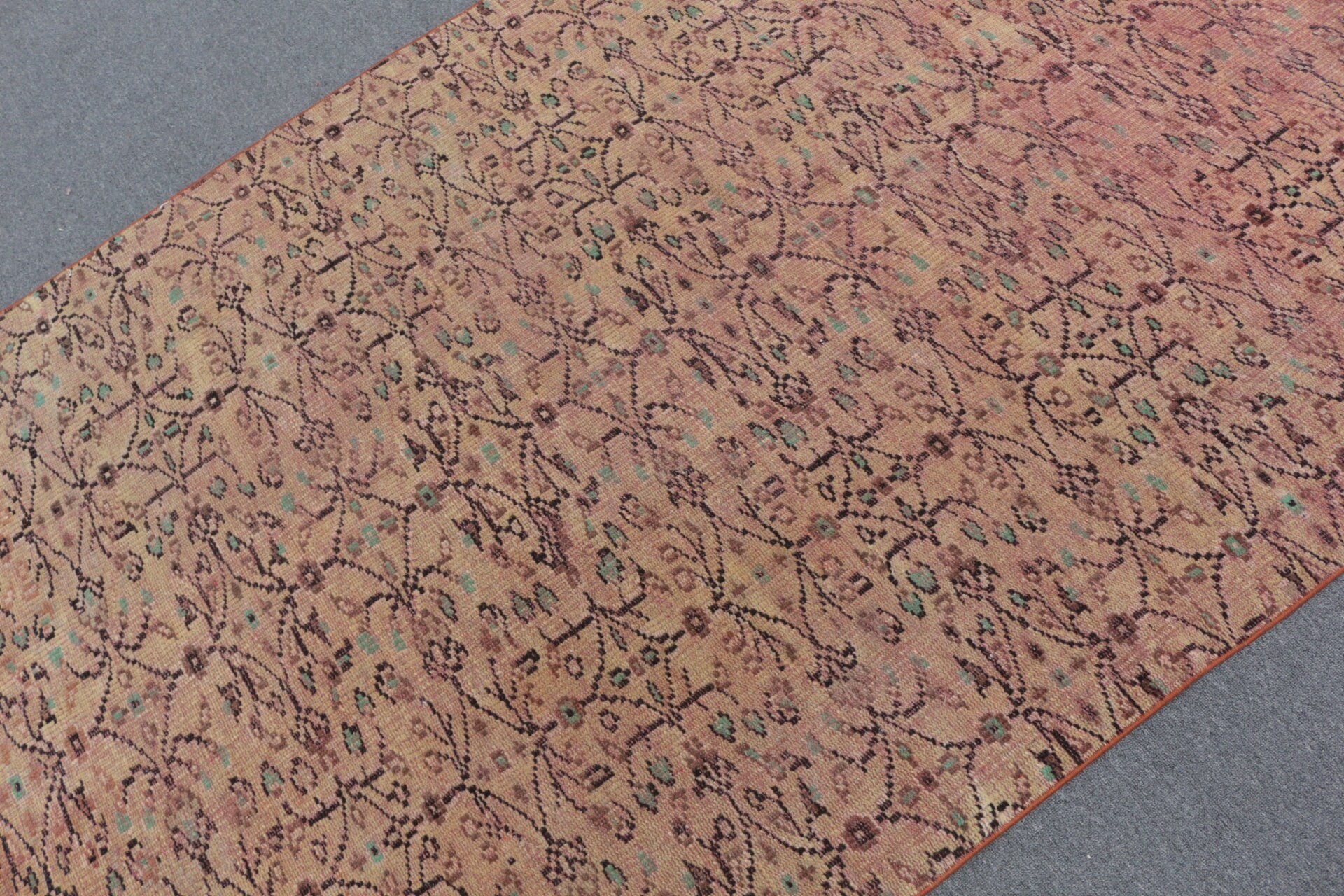 Antika Halı, 4.5x7.7 ft Alan Halısı, Vintage Halı, Oturma Odası Halısı, Alan Kilimleri, Kahverengi Zemin Halısı, Yatak Odası Halısı, Oushak Halısı, Türk Halısı