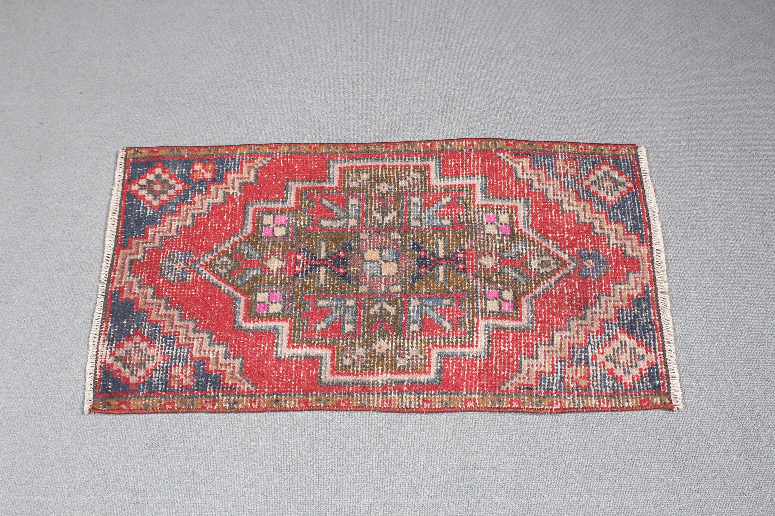 Türk Halıları, 1.5x2.9 ft Küçük Halılar, Aztek Halıları, Kırmızı Ev Dekorasyonu Halısı, Nötr Halılar, Küçük Vintage Halı, Yatak Odası Halıları, Vintage Halı, Boho Halı