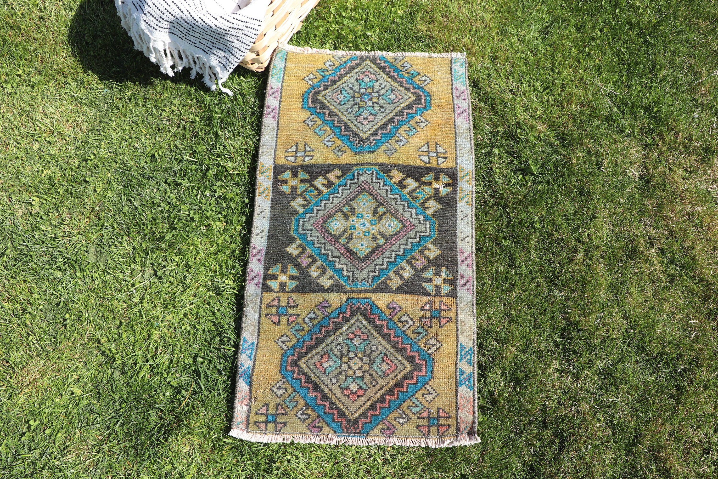 Boho Halı, Fas Halıları, Sarı 1.2x2.3 ft Küçük Halılar, Vintage Halılar, Türk Halıları, Mutfak Halısı, Nötr Halı, Küçük Alan Halıları