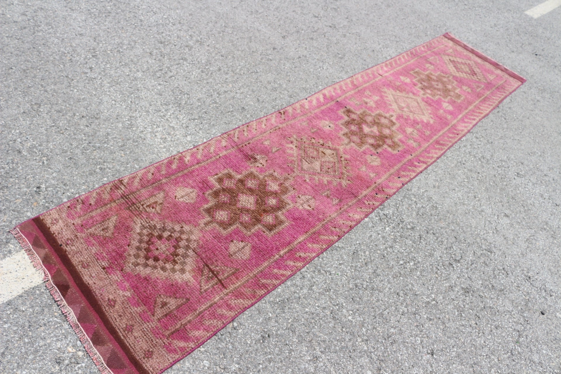 Harika Halılar, 2.3x11.3 ft Runner Halısı, Pembe Fas Halısı, Fas Halısı, Koridor Halısı, Merdiven Halısı, Vintage Halılar, Koşucu Halıları, Türk Halıları