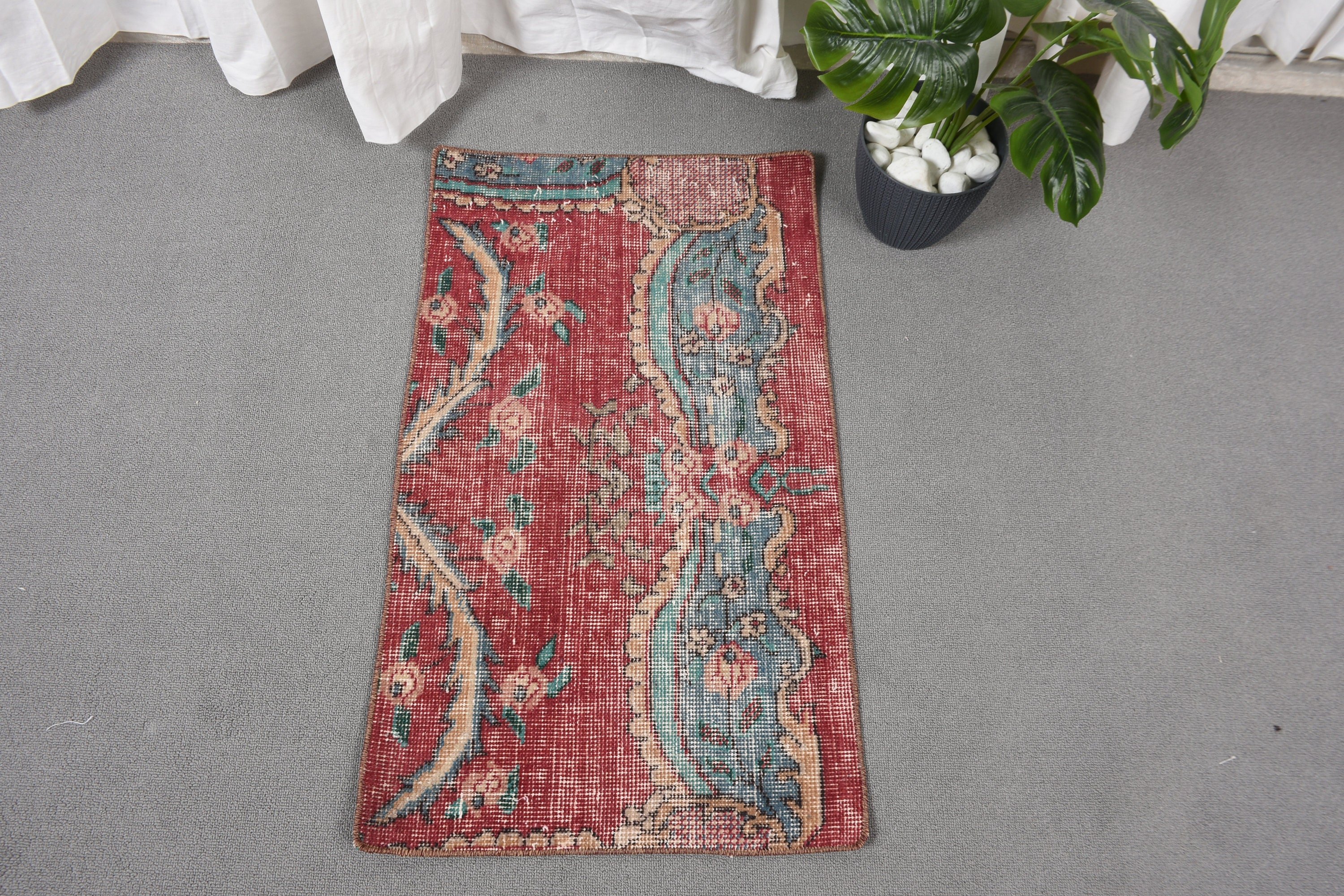 Küçük Boho Halıları, Banyo Halısı, 1,6x2,8 ft Küçük Halılar, Giriş Halısı, Yer Halıları, Vintage Halı, Türk Halıları, Fas Halısı, Kırmızı Soğuk Halı