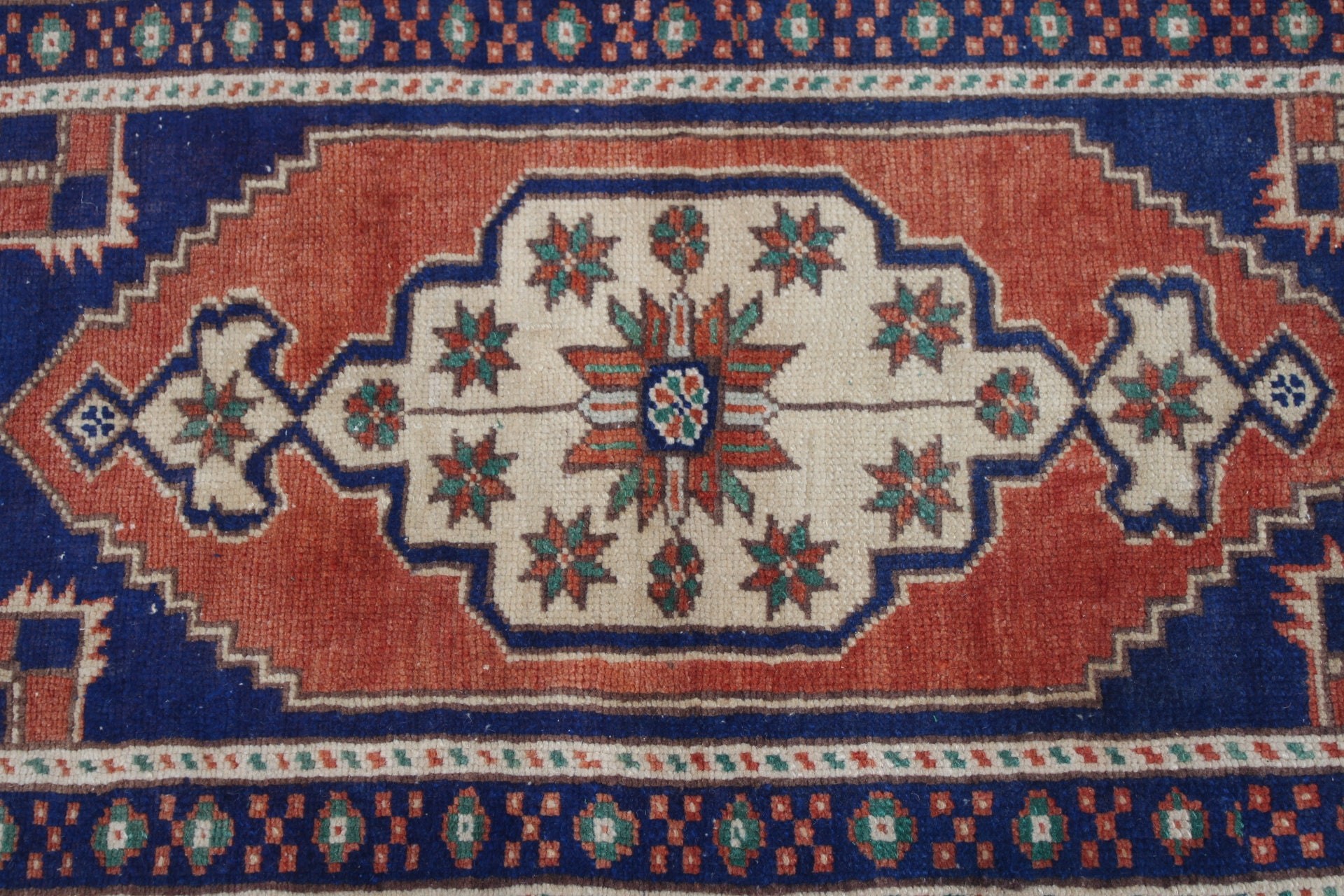 Mutfak Halıları, Kapı Paspası Halısı, Aztek Halısı, Kırmızı 1.9x3.5 ft Küçük Halı, Yün Halıları, Vintage Halılar, Yatak Odası Halısı, Türk Halısı