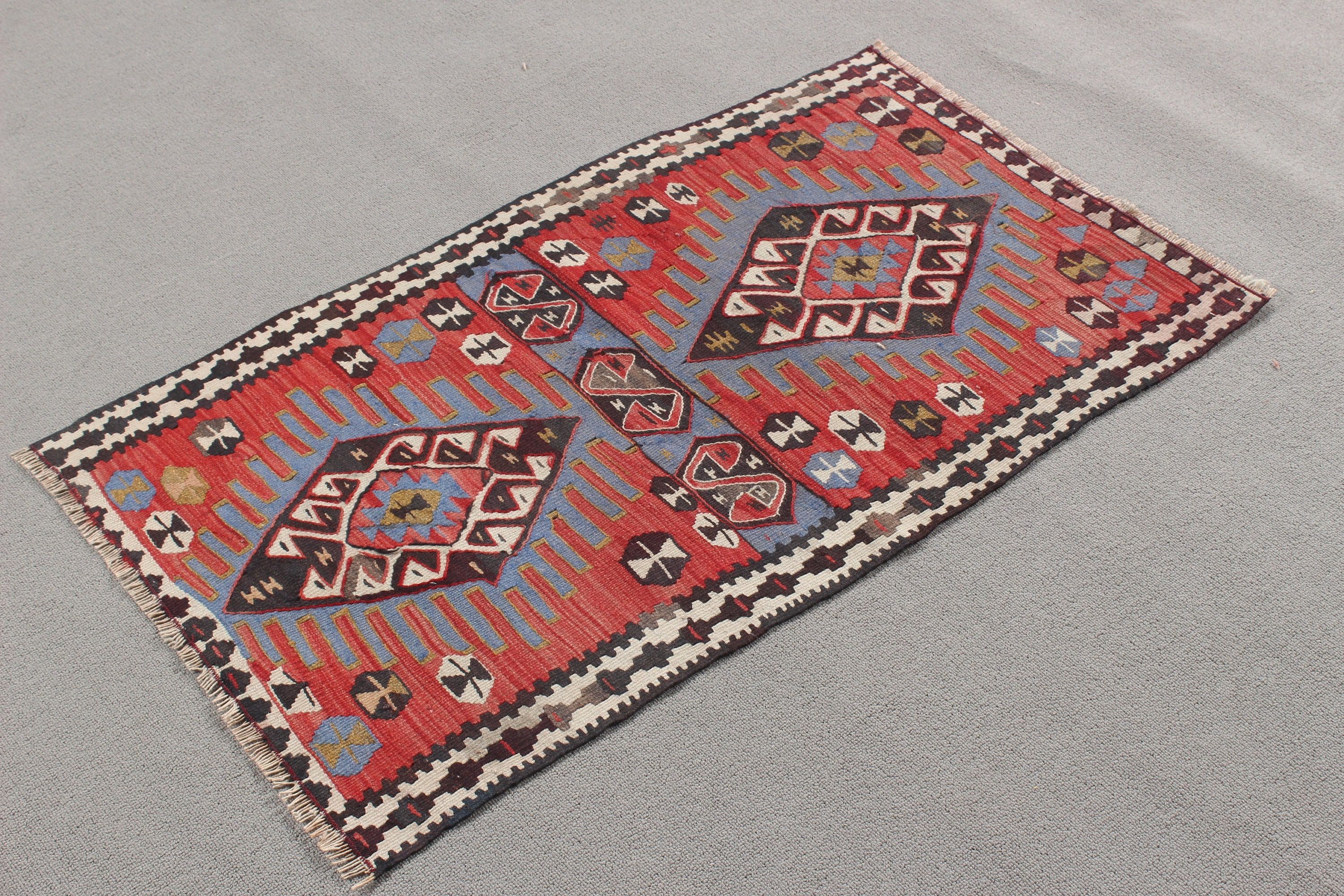 Geometrik Halı, Küçük Vintage Halılar, Kilim, Türk Halıları, Banyo Halıları, 1.9x3.4 ft Küçük Halılar, Vintage Halılar, Havalı Halı, Kırmızı Anadolu Halıları