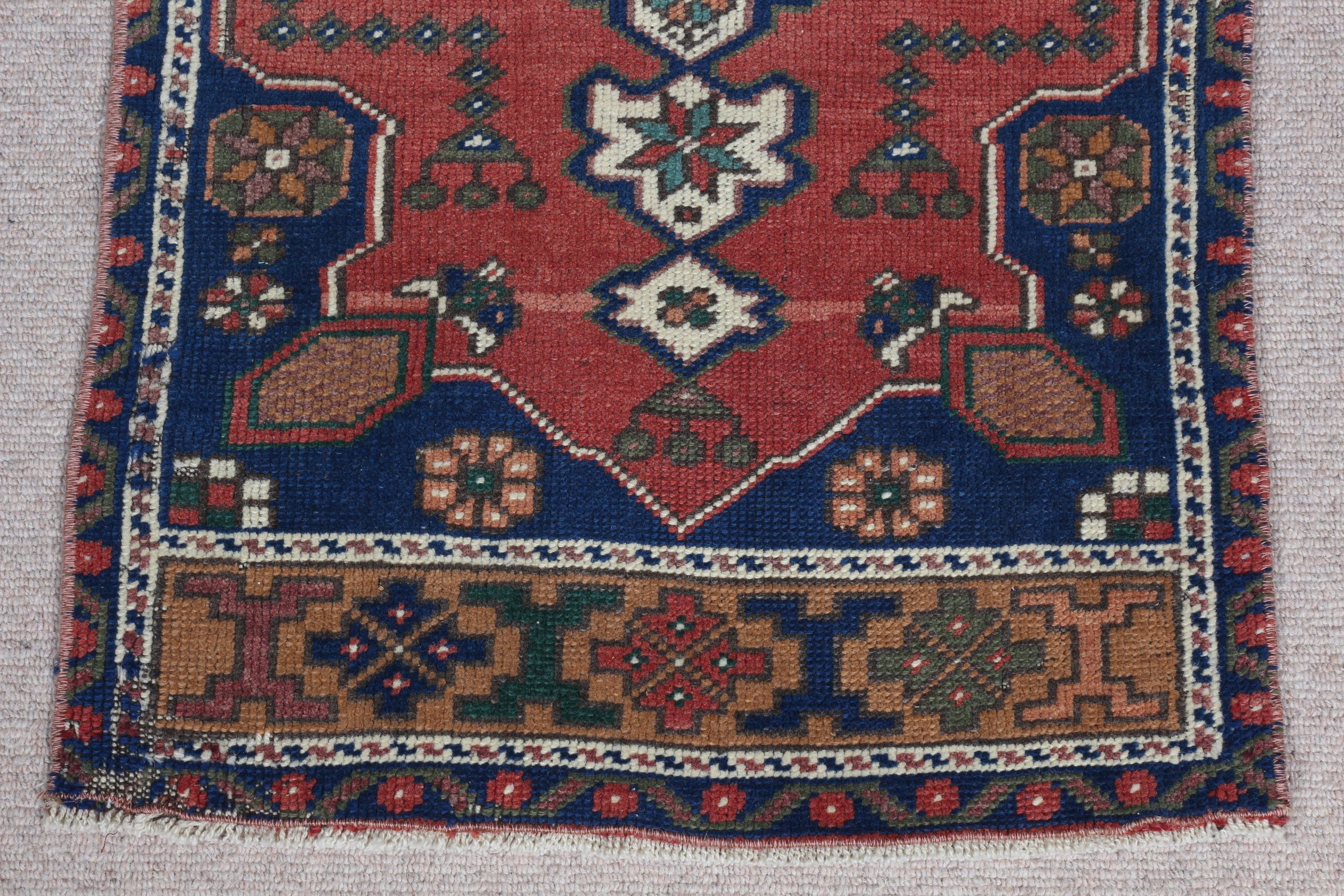 Kahverengi Havalı Halılar, Vintage Halı, Yatak Odası Halıları, Antika Halı, Türk Halısı, Paspas Halıları, Banyo Halısı, 1.8x3.5 ft Küçük Halılar