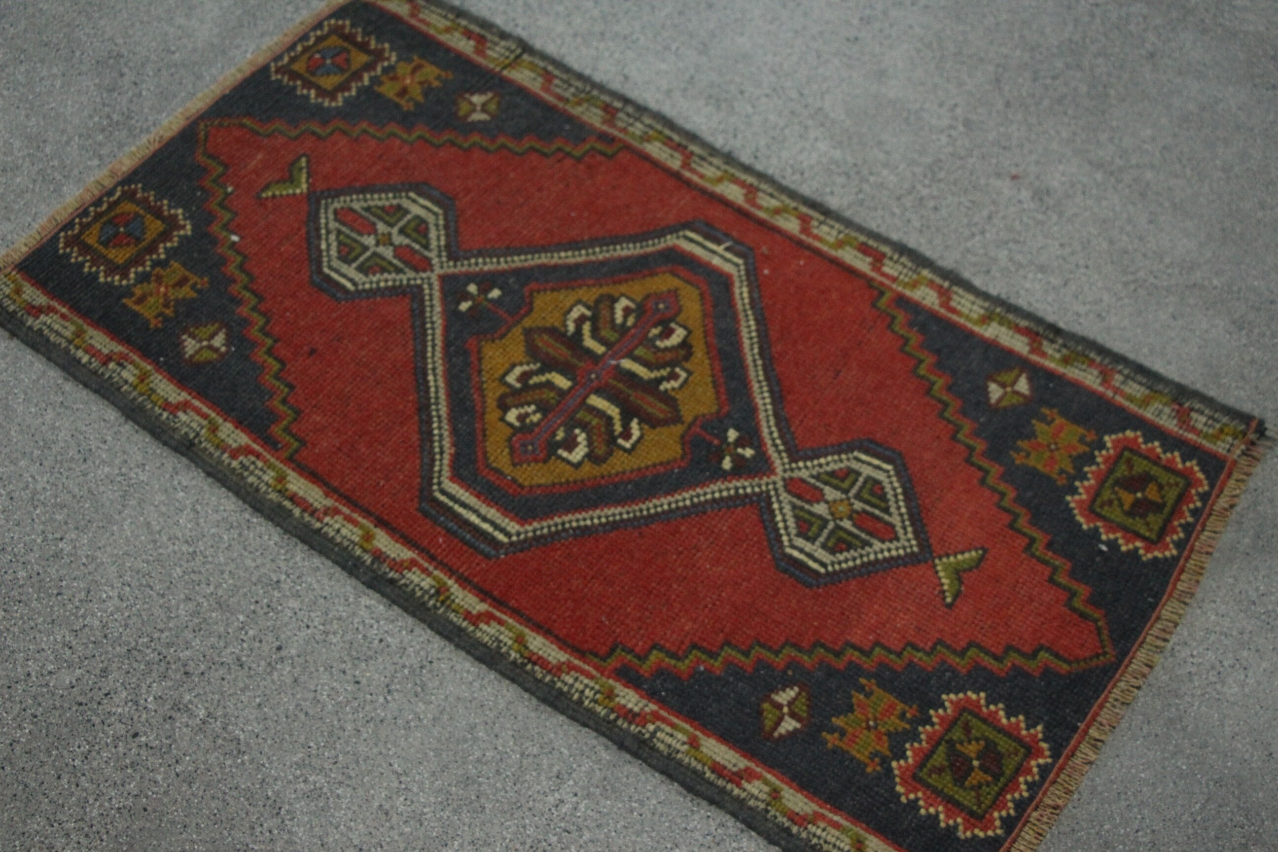 Art Rug, Vintage Rug, Entry Rug, Bedroom Rug, Rugs for Entry, Red Bedroom Rugs, Oushak Rug, Kitchen Rug, Turkish Rug, 1.6x2.9 ft Small Rugs