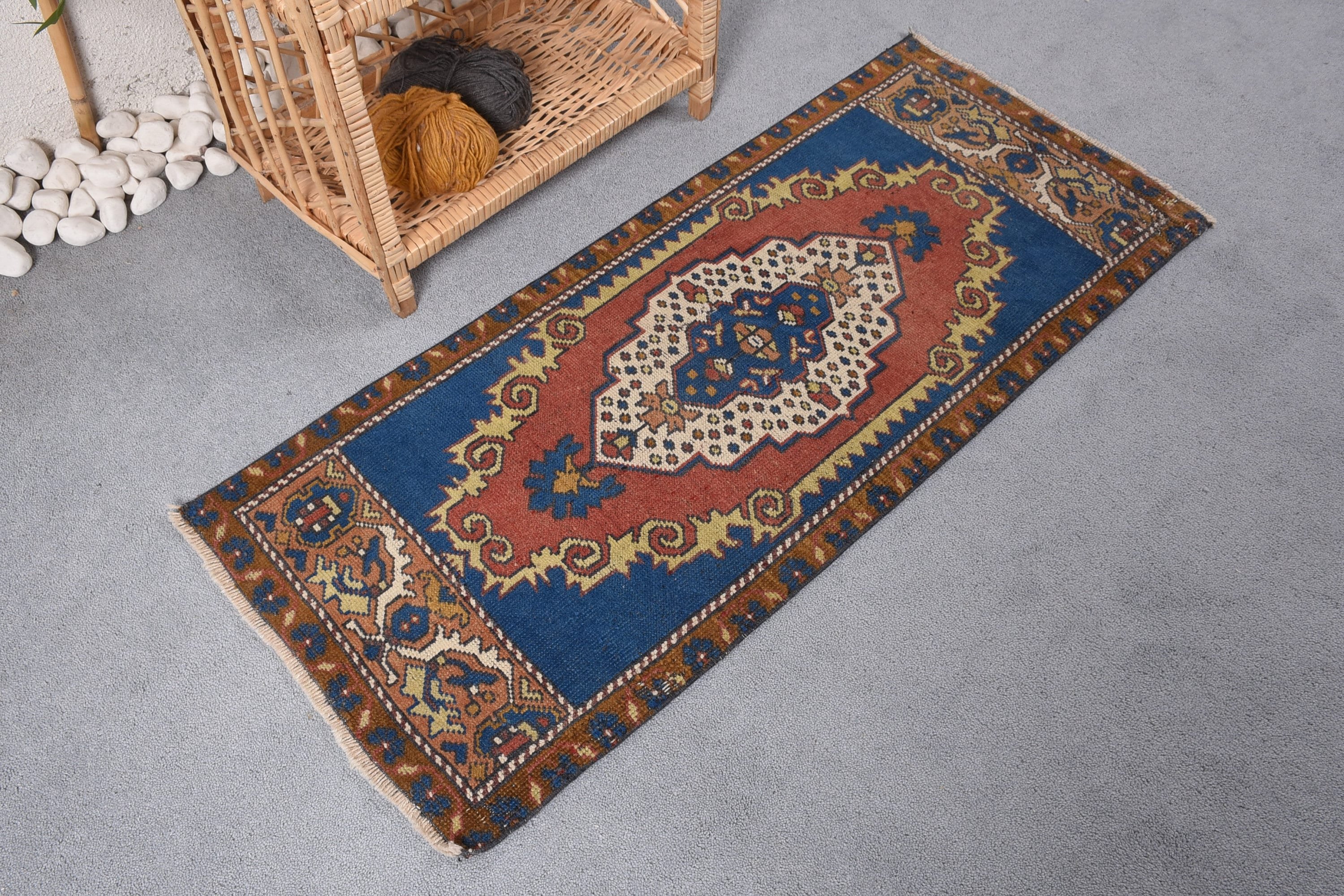 Office Rug, Turkish Rugs, Wool Rug, Dorm Rug, Car Mat Rugs, Vintage Rug, Bedroom Rug, 1.5x3.7 ft Small Rugs, Rugs for Bath, Home Decor Rug