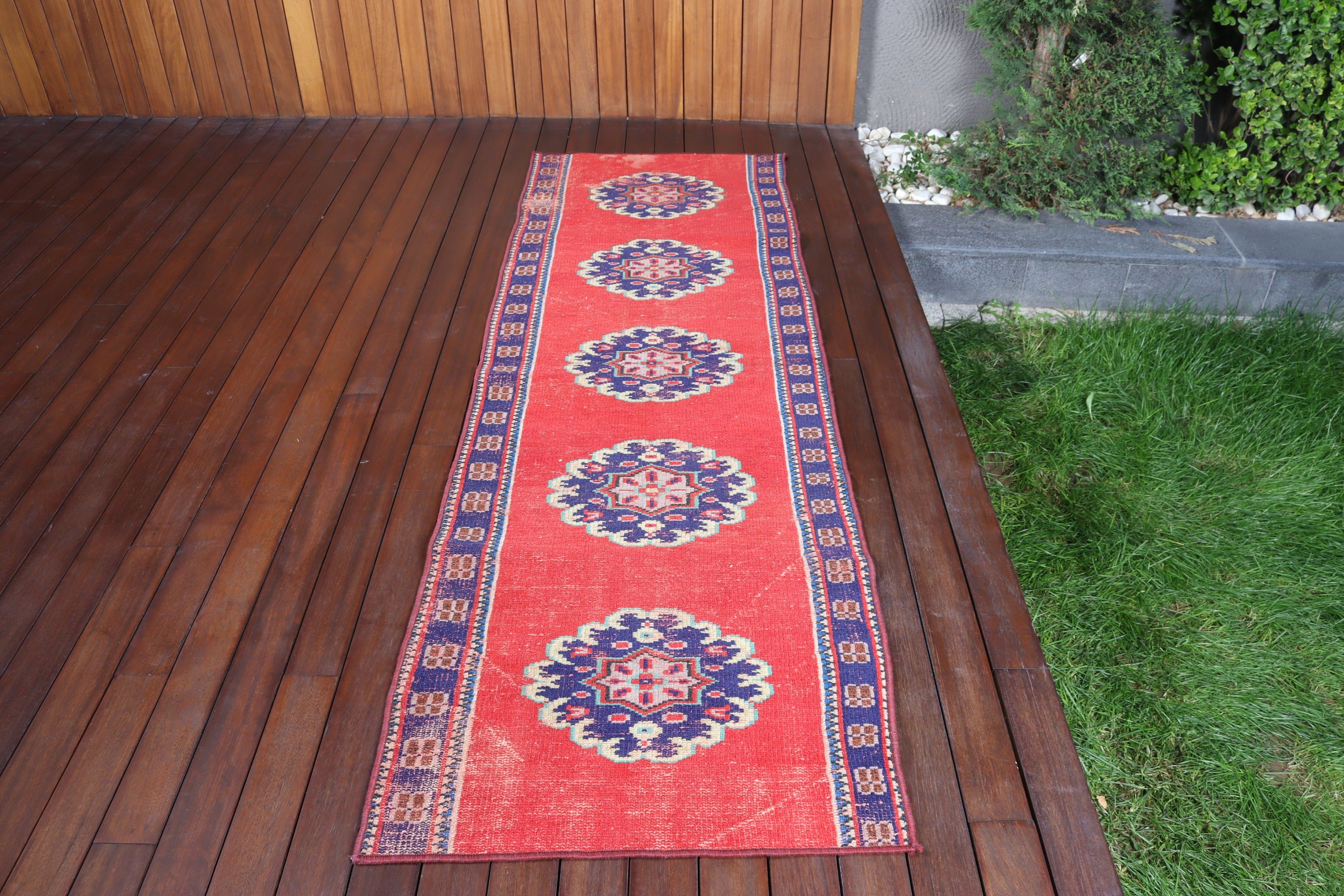 Koridor Halısı, Kırmızı Oryantal Halı, Vintage Halılar, 2.6x7.9 ft Runner Halıları, Antika Halı, Uzun Yolluk Halıları, Türk Halısı, Oryantal Halı, Modern Halı