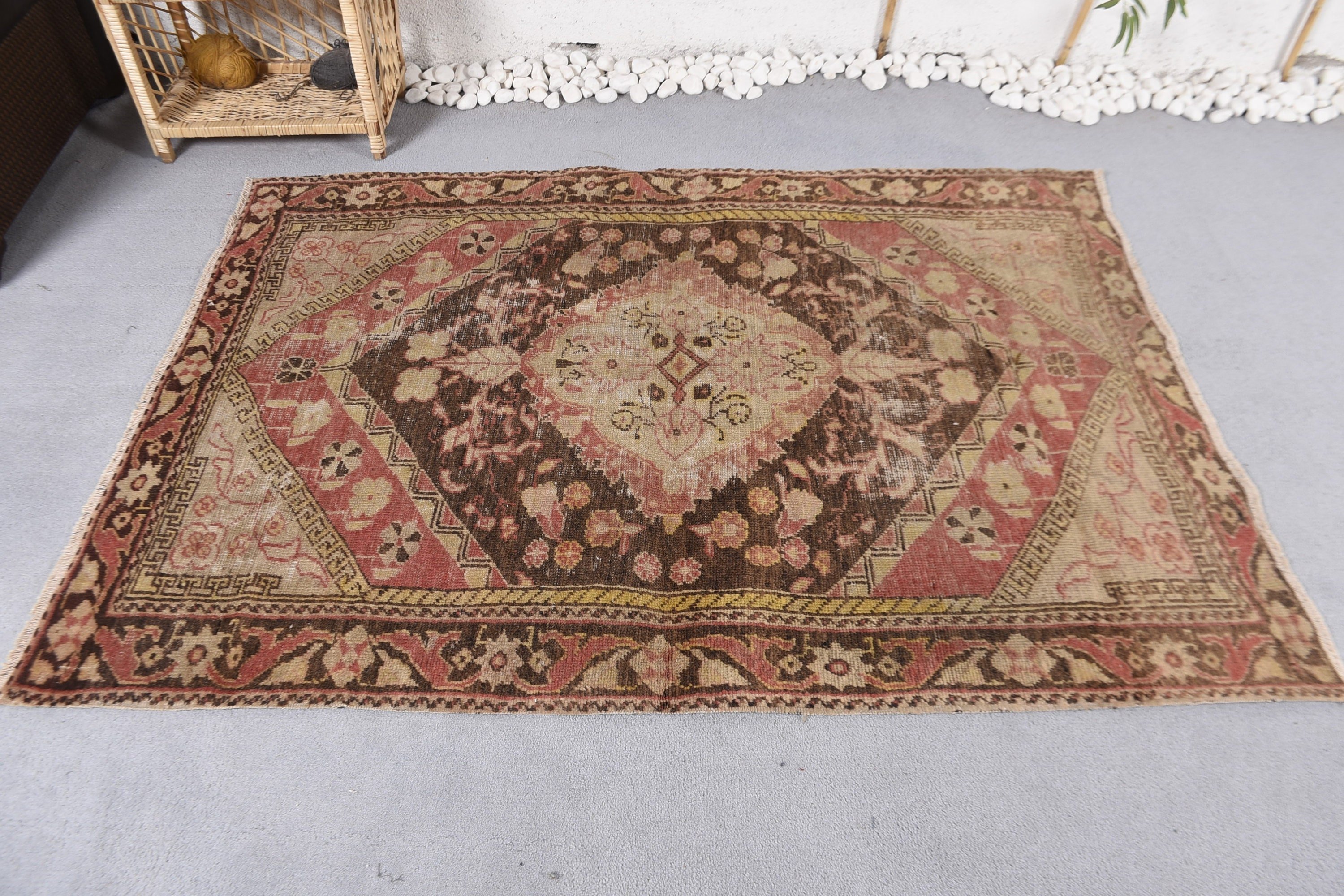 Yatak Odası Halısı, Anadolu Halısı, Türk Halısı, Vintage Vurgulu Halı, 4.1x5.7 ft Vurgulu Halılar, Kırmızı Oryantal Halılar, Vintage Halı, Geometrik Halı