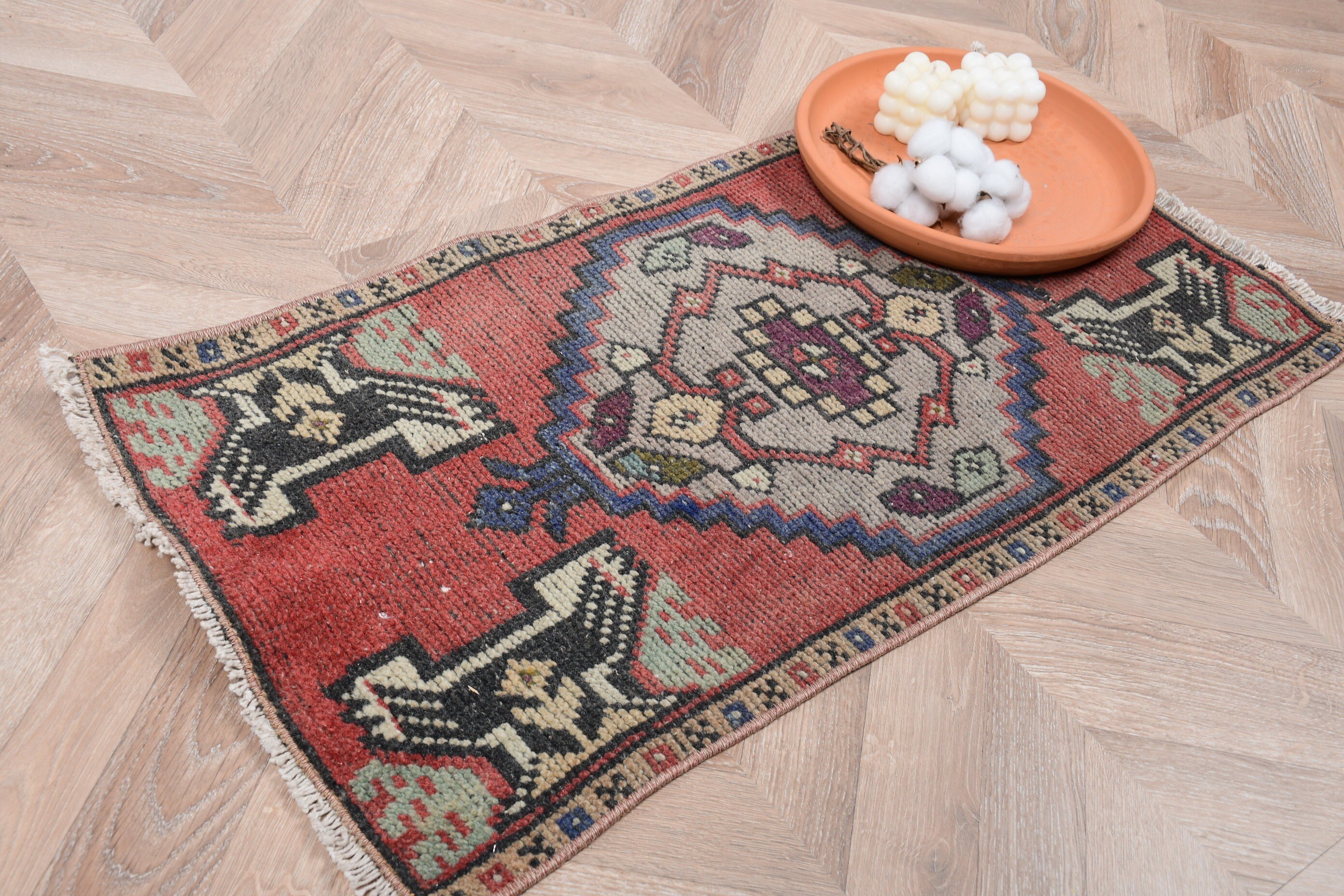 Red Floor Rug, Entry Rugs, 1.5x2.8 ft Small Rugs, Vintage Rug, Rugs for Car Mat, Antique Rug, Car Mat Rugs, Turkish Rug, Kitchen Rug