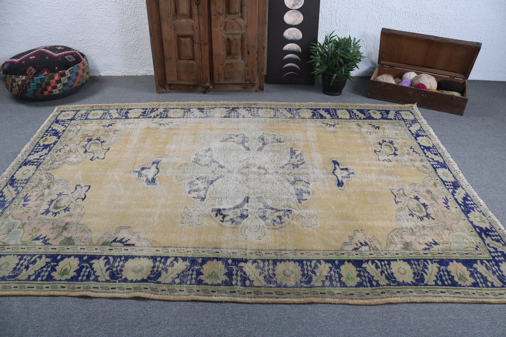 Sarı Açıklama Halıları, Yemek Odası Halısı, 5.9x8.7 ft Büyük Halılar, Vintage Halı, Büyük Vintage Halılar, Türk Halıları, Anadolu Halısı, Ev Dekorasyonu Halısı