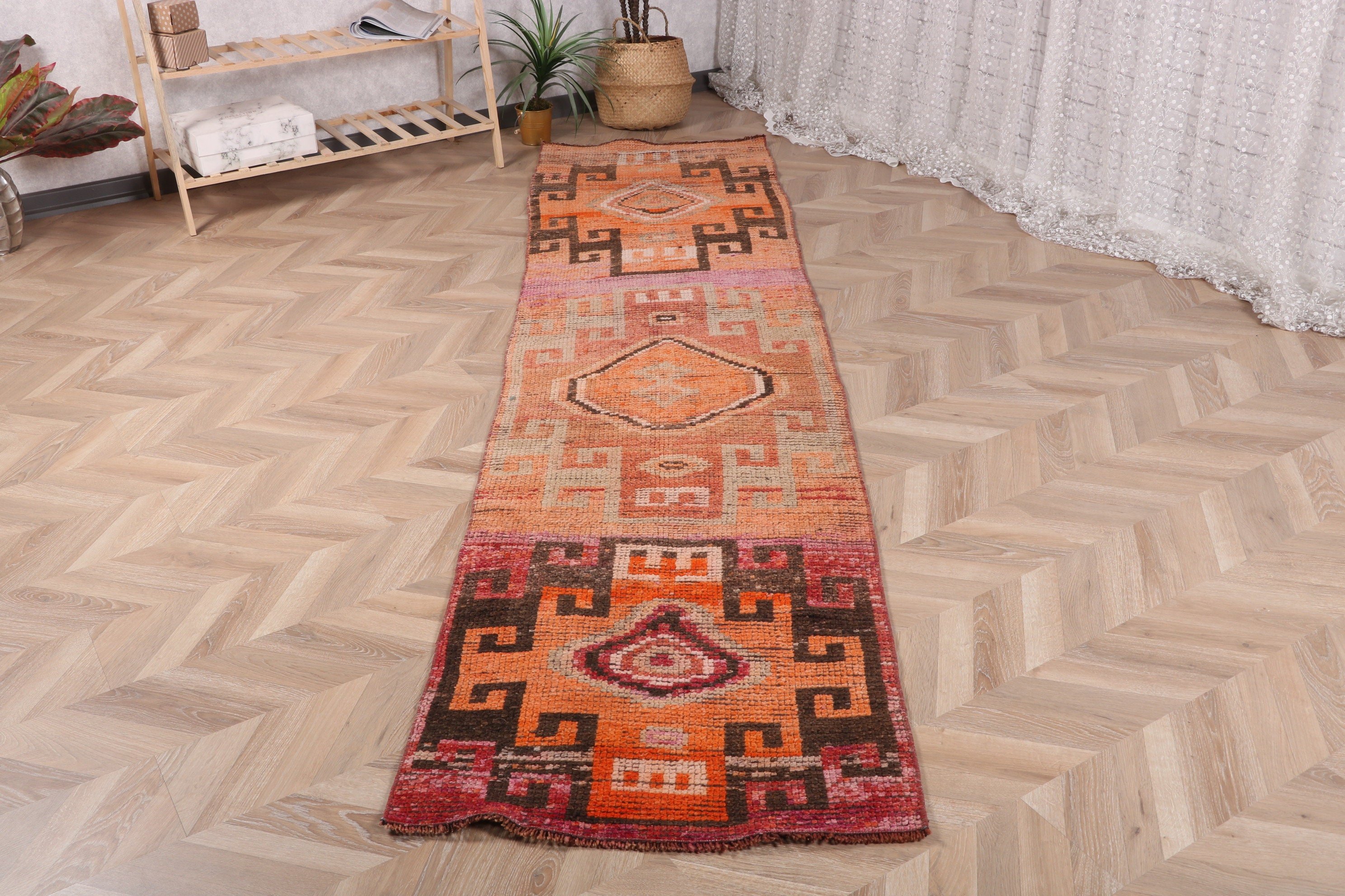 2.4x10 ft Runner Halılar, Turuncu Modern Halılar, Vintage Runner Halılar, Antika Halılar, Oryantal Halılar, Ofis Halısı, Türk Halısı, Vintage Halılar