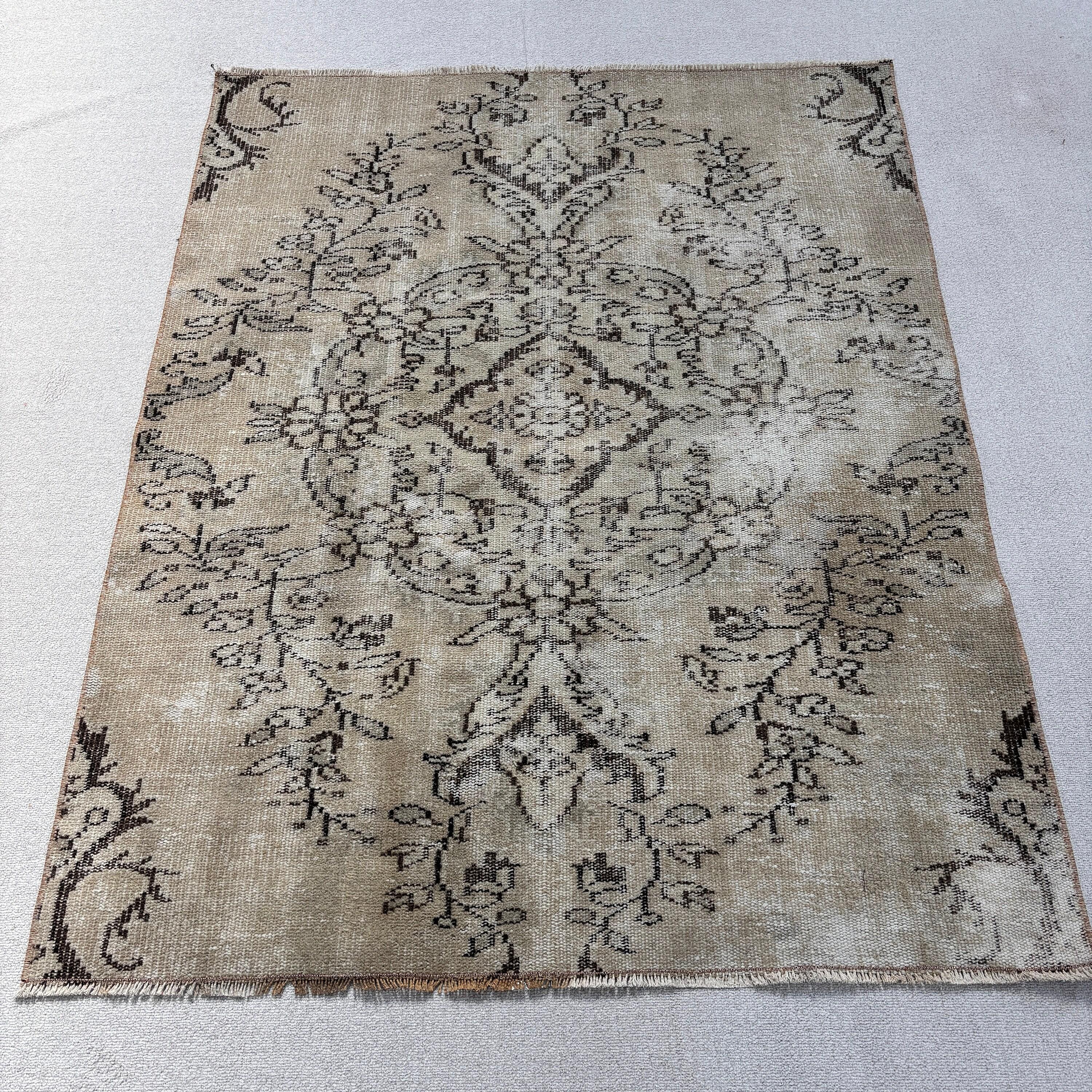 Vintage Halılar, Giriş Halısı, Mutfak Halısı, Dekoratif Halılar, 4,1x5,3 ft Vurgu Halısı, Çocuk Halıları, Yün Halı, Bej Fas Halısı, Türk Halısı