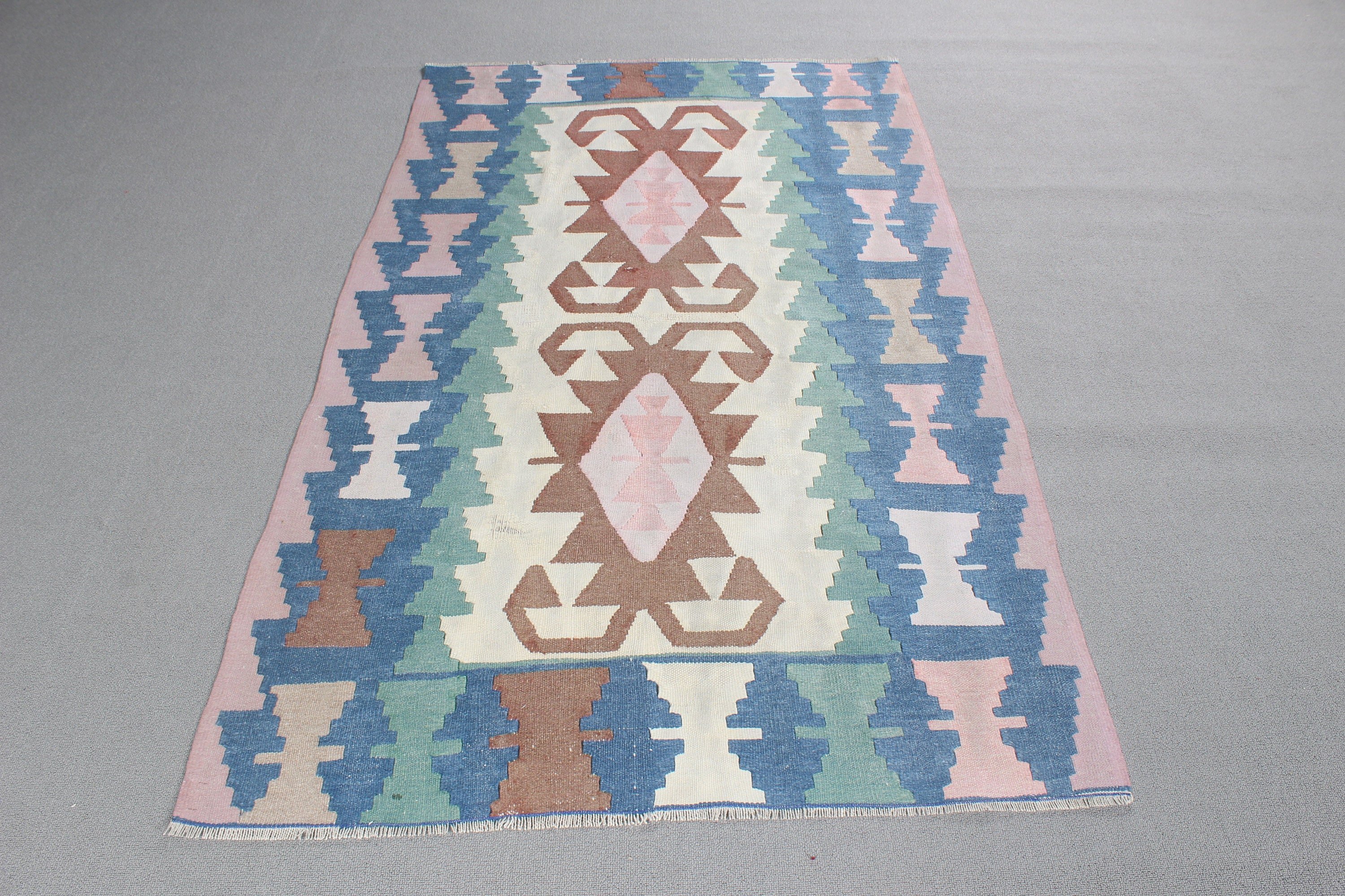 Vintage Rug, Kilim, Turkish Rug, Kitchen Rug, Beige  3.7x5.8 ft Accent Rugs, Luxury Rug, Vintage Accent Rug, Statement Rug