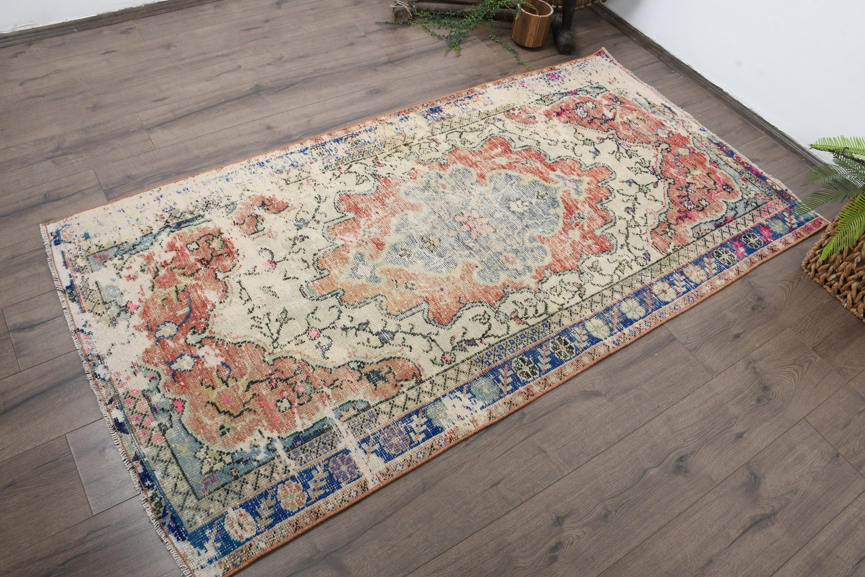 Vintage Rugs, Entry Rugs, Kitchen Rug, Turkish Rugs, Rugs for Bedroom, 3.3x6.3 ft Accent Rug, Cool Rug, Beige Floor Rug