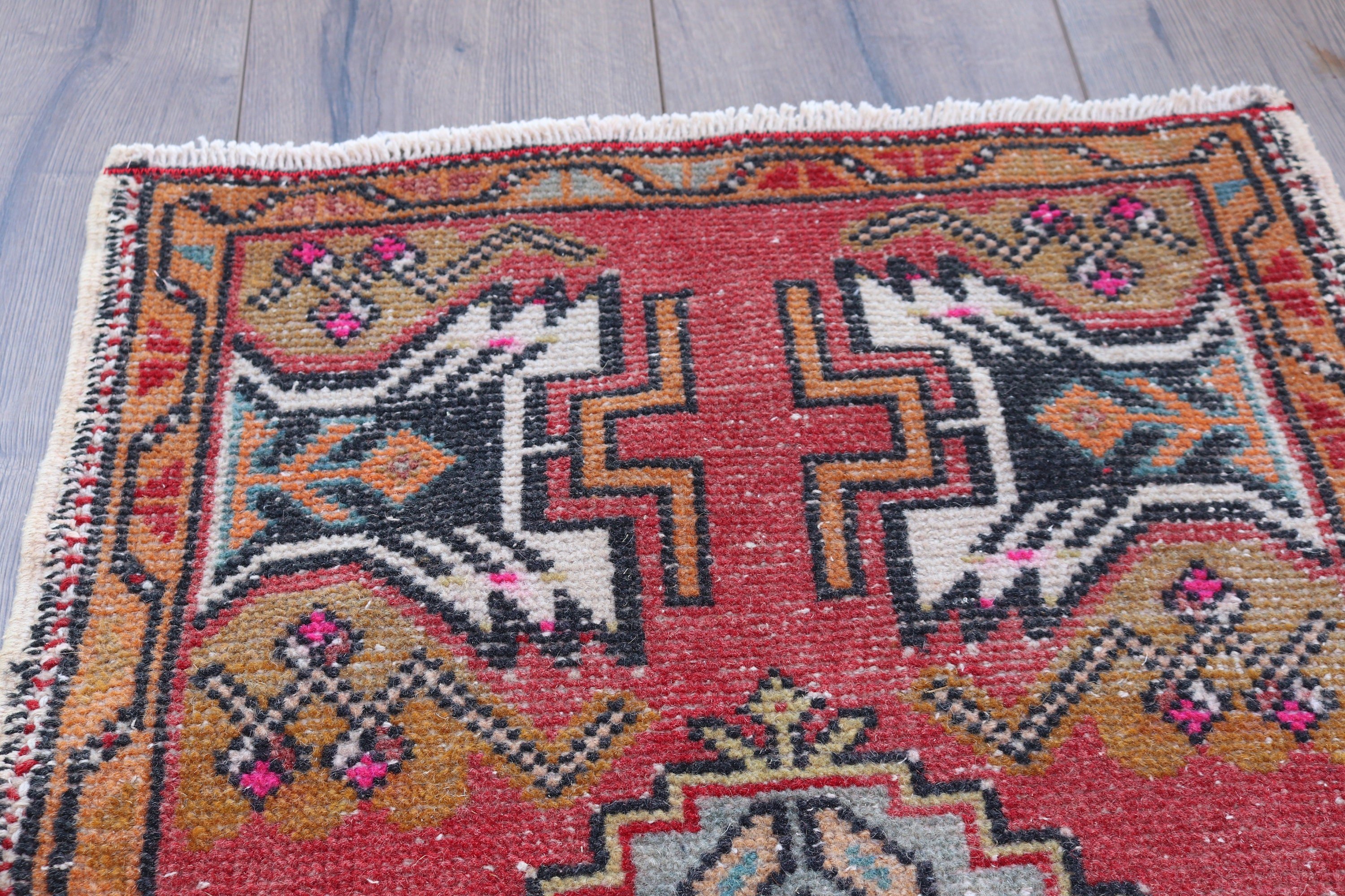 1.7x3.4 ft Small Rugs, Turkish Rug, Decorative Rug, Wall Hanging Rug, Red Cool Rug, Geometric Rugs, Nursery Rugs, Antique Rugs, Vintage Rug