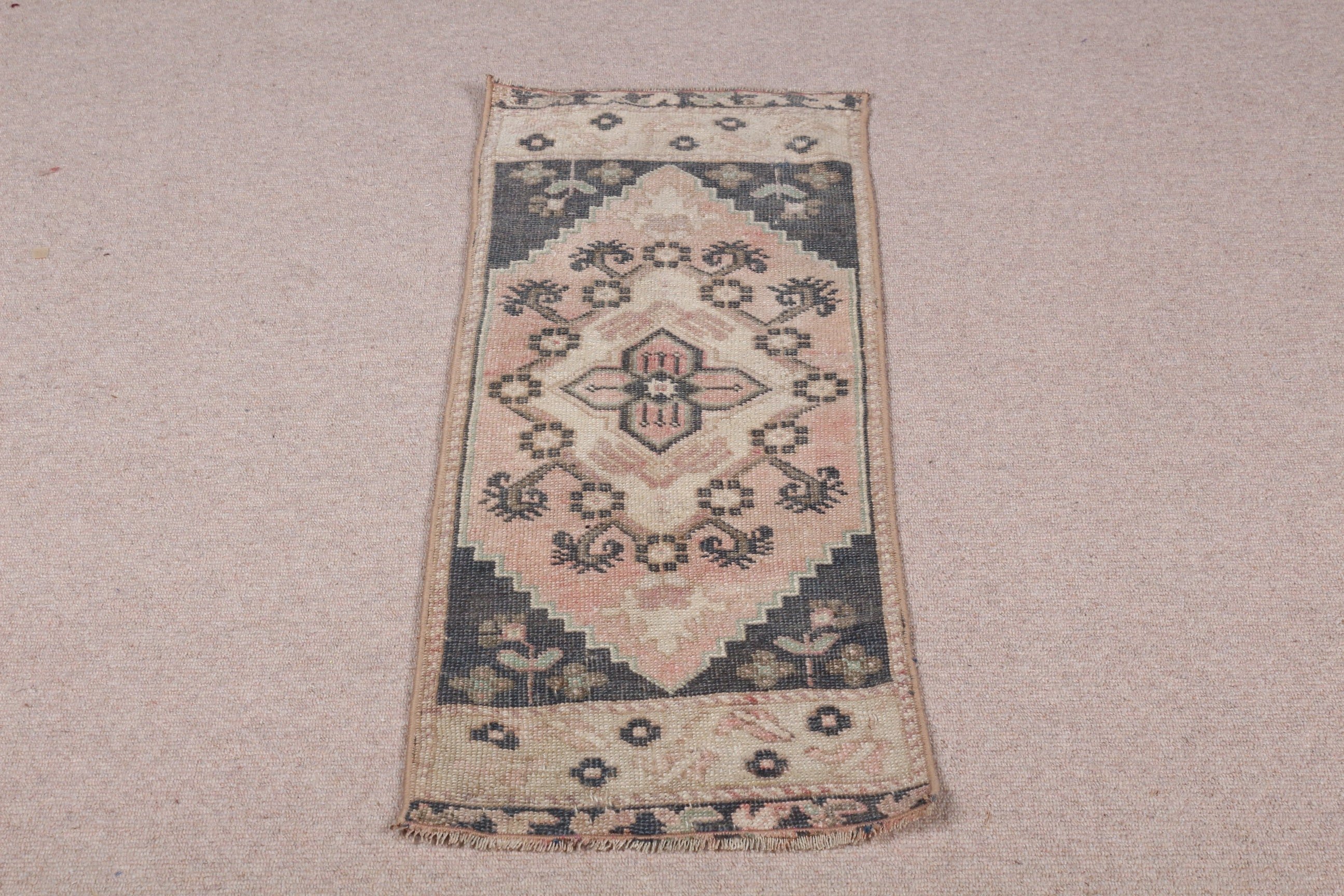 Bath Rug, Wool Rug, Vintage Rug, Entry Rugs, Beige Anatolian Rug, Turkish Rug, Rugs for Car Mat, 1.3x3.4 ft Small Rugs