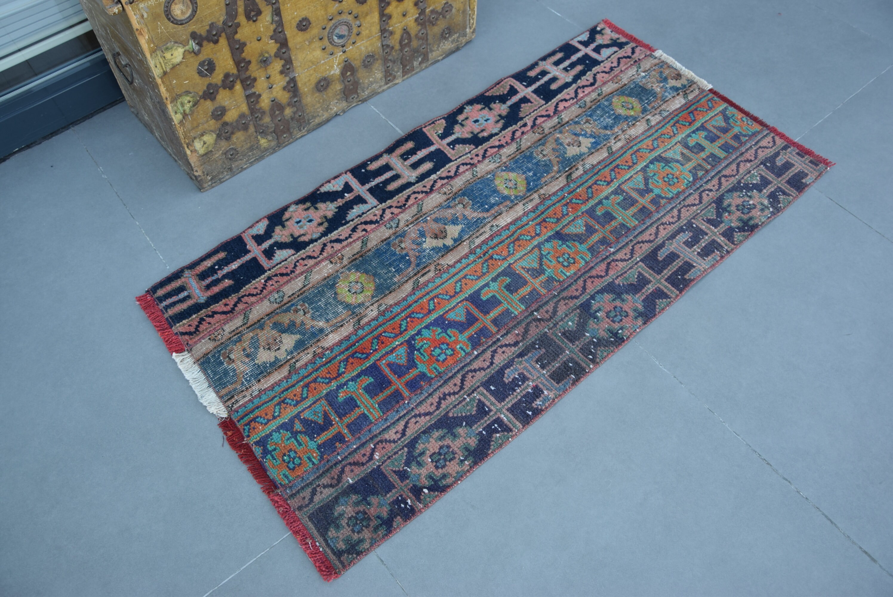 Vintage Halı, 2.3x4.4 ft Küçük Halı, Türk Halısı, Mavi Mutfak Halısı, Yatak Odası Halıları, Sevimli Halı, Duvara Asma Halılar, Çocuk Halısı, Antika Halılar