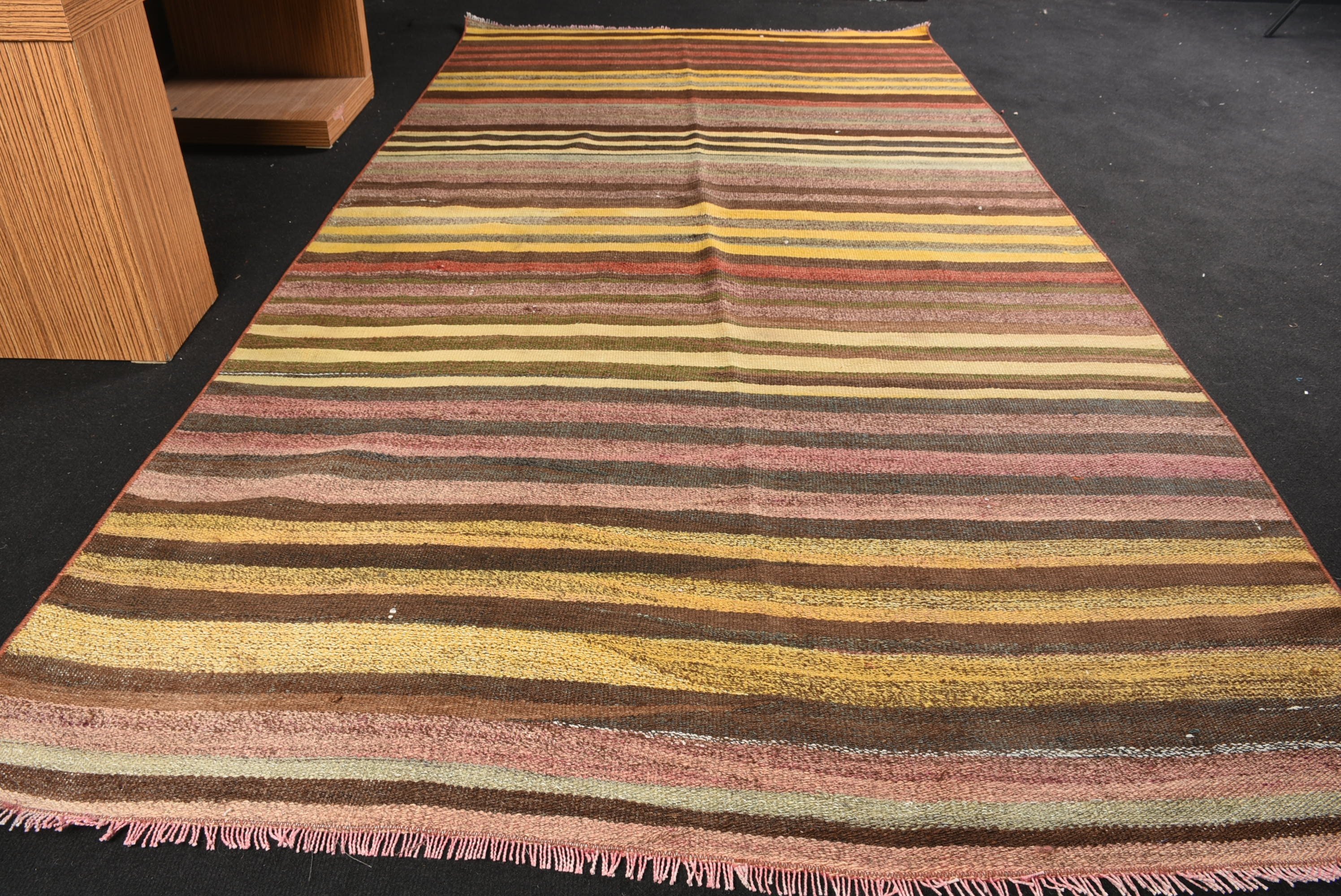 Kahverengi Mutfak Halısı, Türk Halıları, 4.6x8.9 ft Büyük Halı, Salon Halısı, Kilim, Yatak Odası Halısı, Vintage Halı, Antika Halı, Fas Halısı, Aztek Halısı