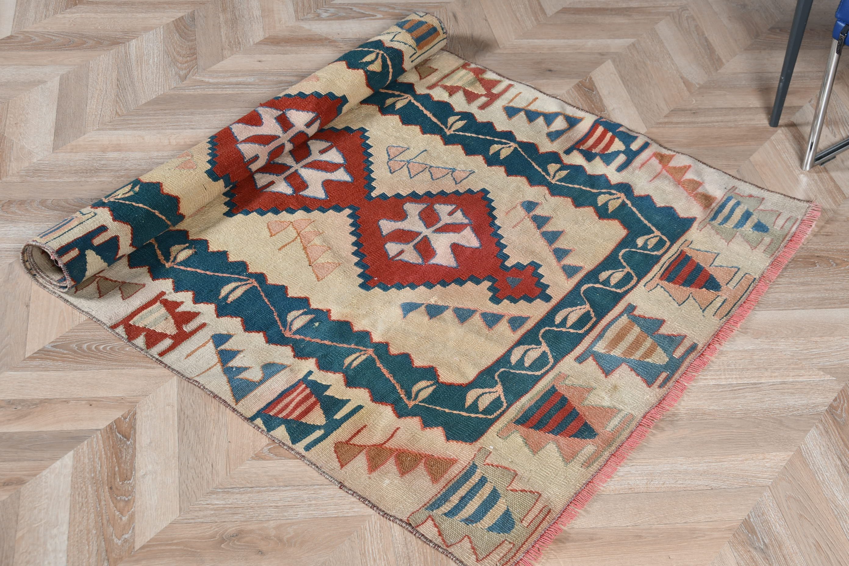 Vintage Halı, Kilim, 3,9x5,6 ft Aksan Halıları, Mutfak Halısı, Çocuk Halıları, Türk Halısı, Pembe Oushak Halısı, Aztek Halısı, Fas Halısı