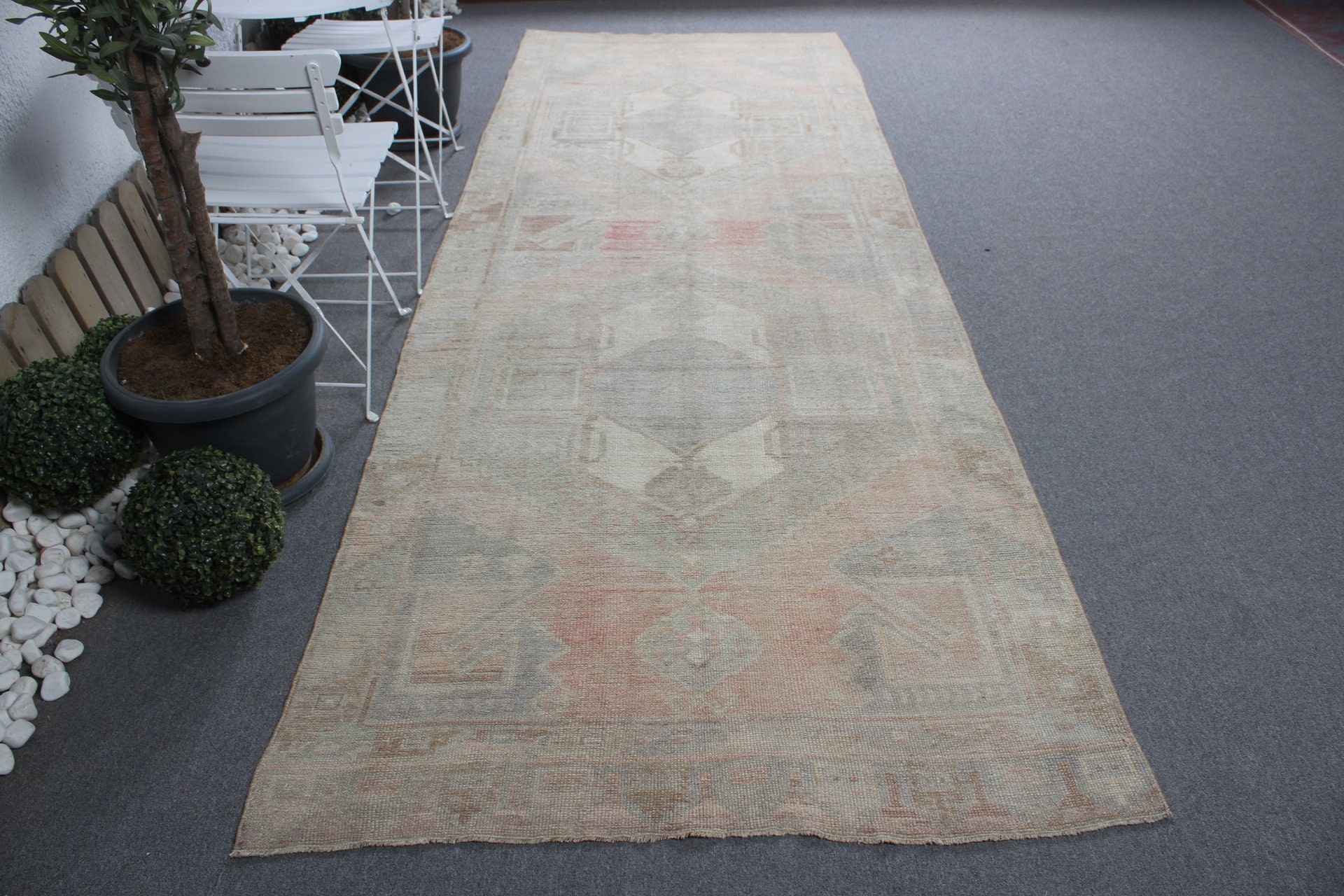 Türk Halıları, Vintage Halı, Bej 4.3x11.8 ft Runner Halıları, Ev Dekorasyonu Halısı, Koridor Halısı, Merdiven Halısı, Yurt Halıları, Yer Halısı